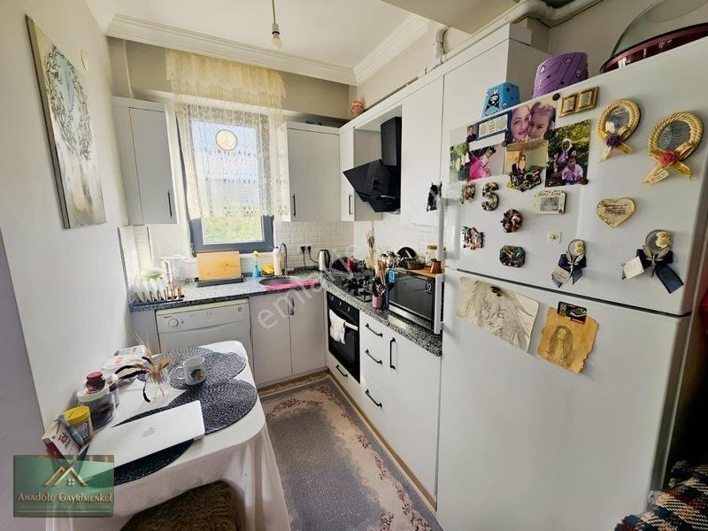 Anadoludan Cumhuriyet Mahallesi'nde Satılık 1+1 — fotoğraf 3