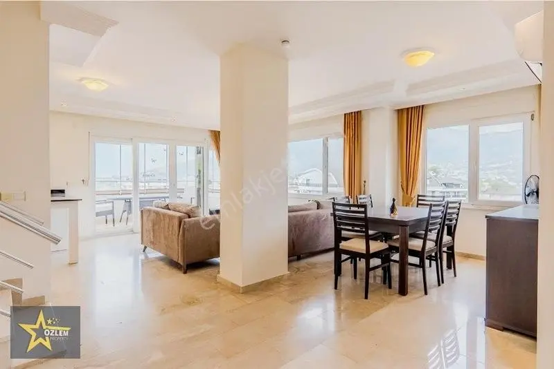 Oba'da 2+1 ---210 M²--- Eşyalı Dubleks Denize 3 Km — fotoğraf 11