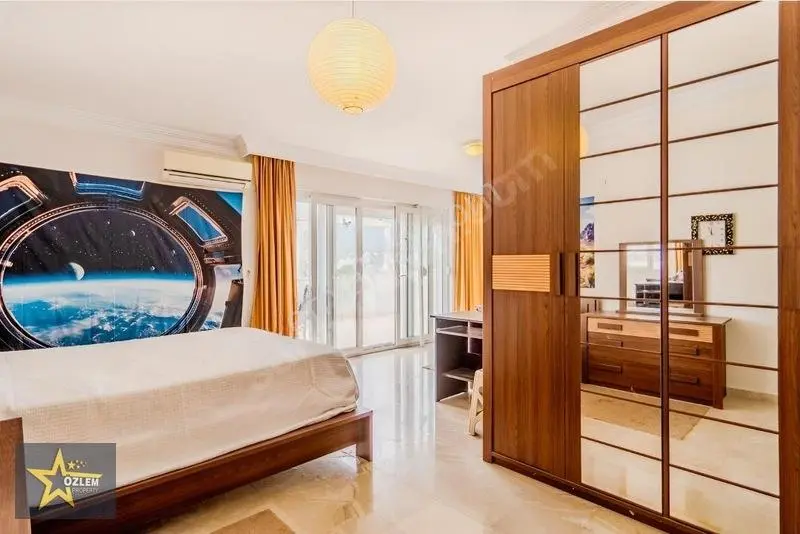 Oba'da 2+1 ---210 M²--- Eşyalı Dubleks Denize 3 Km — fotoğraf 26