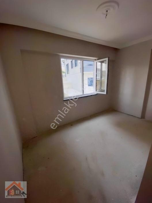 Yalova Çiftlikköy Satılık 2+1 Arakat Daire — fotoğraf 10