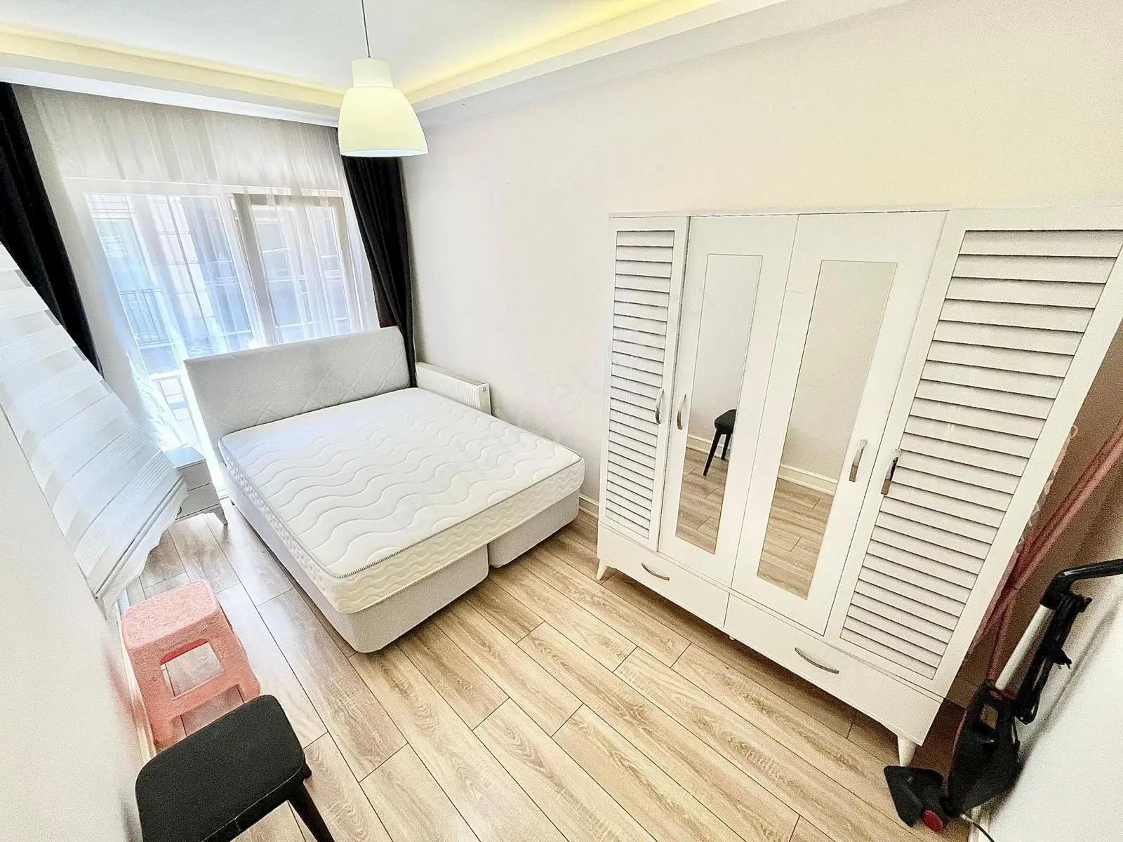 Referans'tan Altınkum'da Havuzlu Sitede Lüks 1+1 Daire — fotoğraf 3