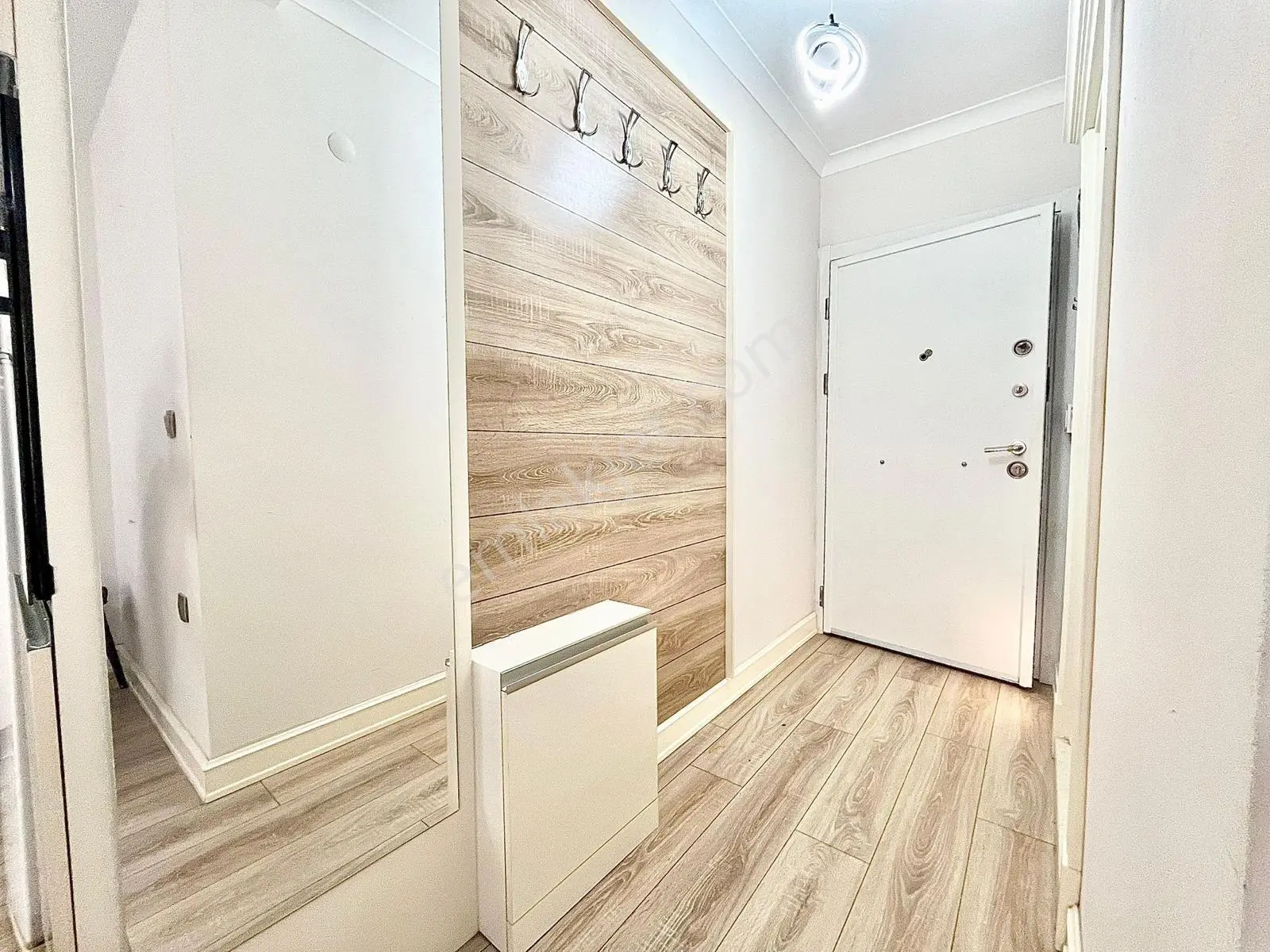 Referans'tan Altınkum'da Havuzlu Sitede Lüks 1+1 Daire — fotoğraf 6