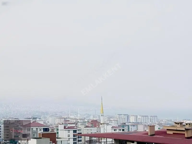 Emlakkent'den Satılık Deniz Manzaralı Geniş 3+1 Fırsat Daire — fotoğraf 16