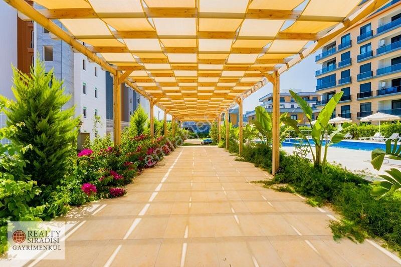 Altıntaş,ın Kalbinde Tüm Alt Yapıları Tamam Olan 1+1 — fotoğraf 12