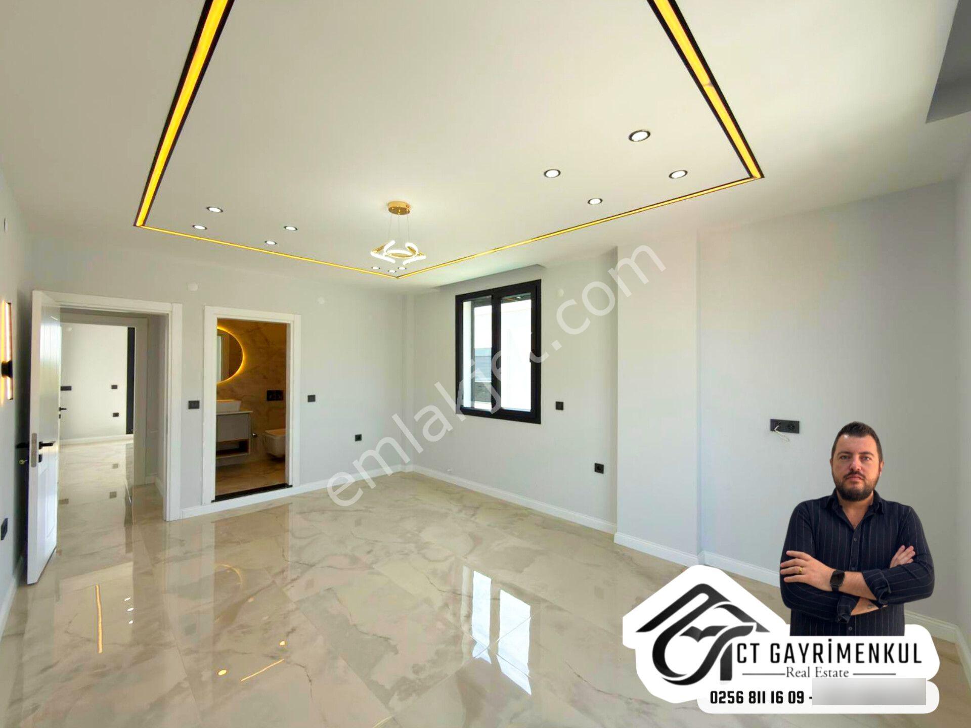 Didim'de Satılık 4+1 Tam Müstakil 300m2 Ayrı Mutfak Bahçeli Havuzlu Villa ! — fotoğraf 7