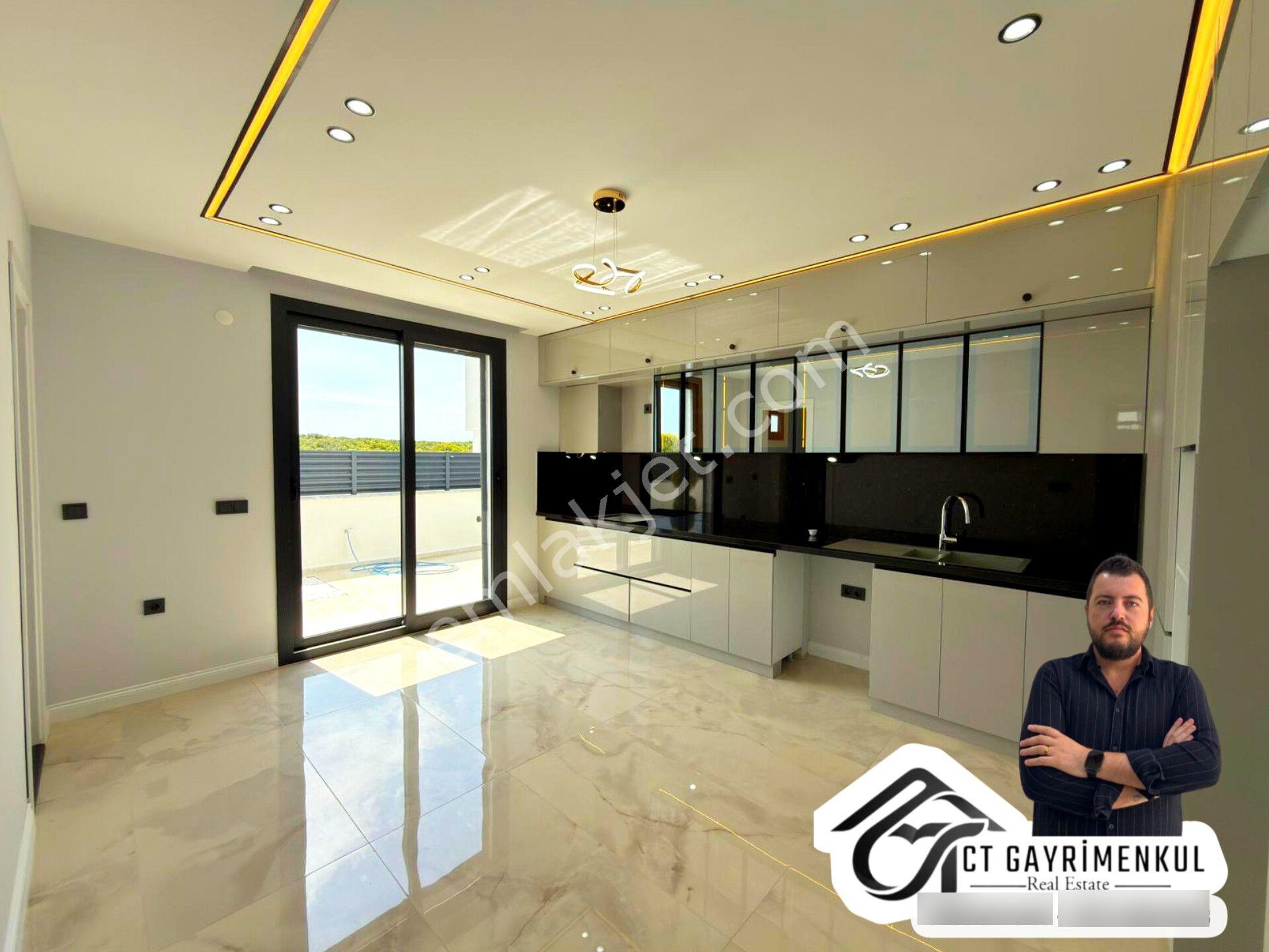 Didim'de Satılık 4+1 Tam Müstakil 300m2 Ayrı Mutfak Bahçeli Havuzlu Villa ! — fotoğraf 8