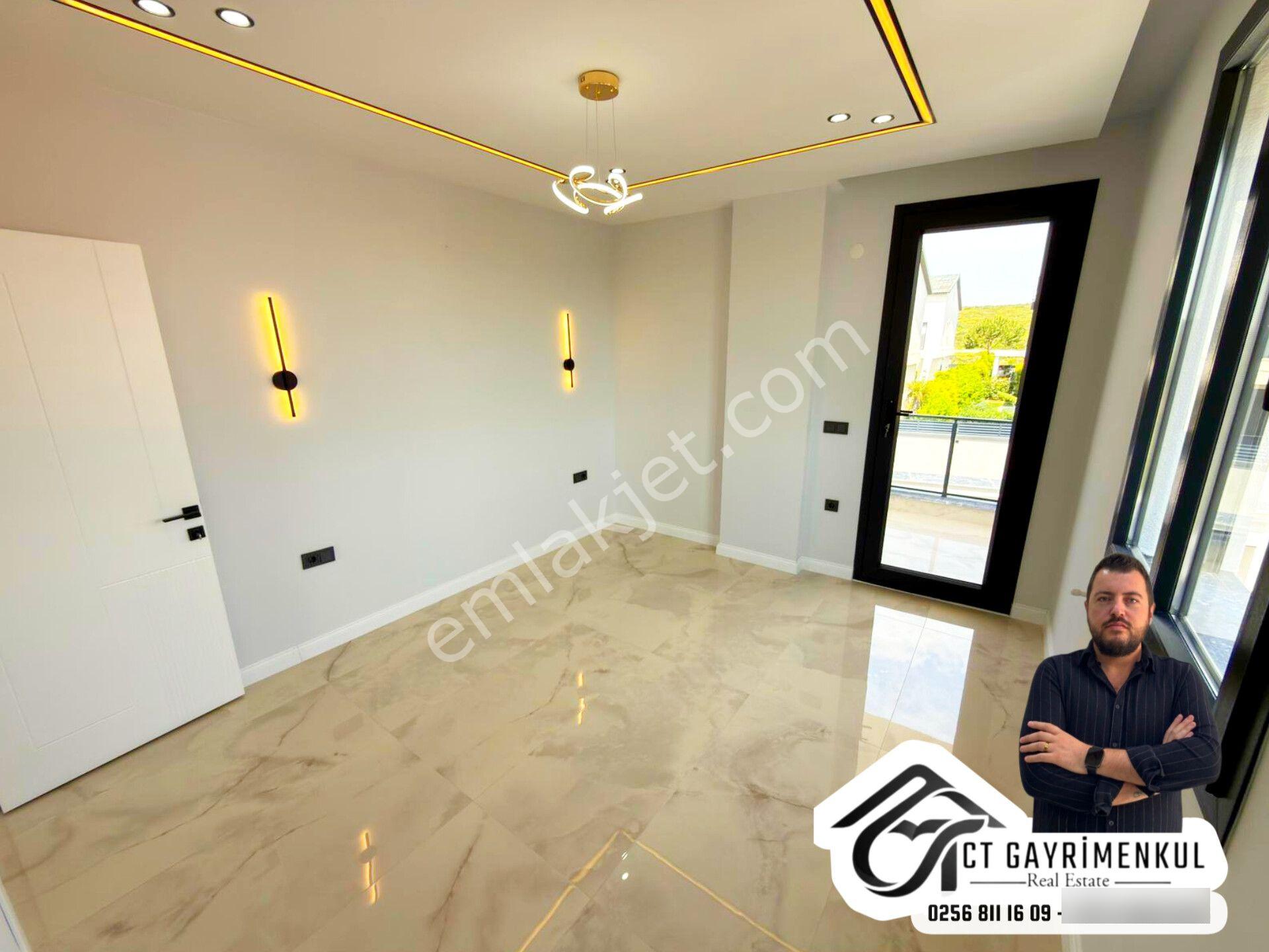 Didim'de Satılık 4+1 Tam Müstakil 300m2 Ayrı Mutfak Bahçeli Havuzlu Villa ! — fotoğraf 12