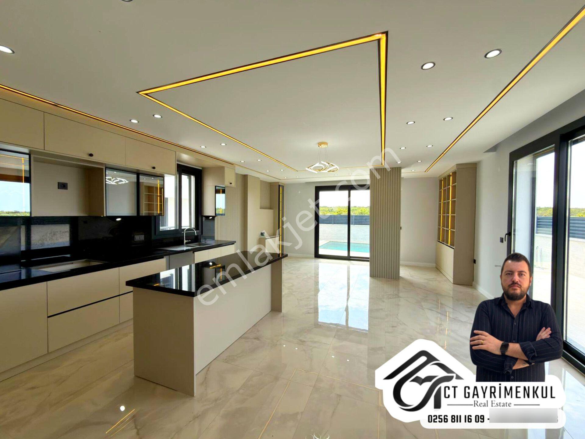 Didim'de Satılık 4+1 Tam Müstakil 300m2 Açık Mutfak Bahçeli Havuzlu Villa ! — fotoğraf 20