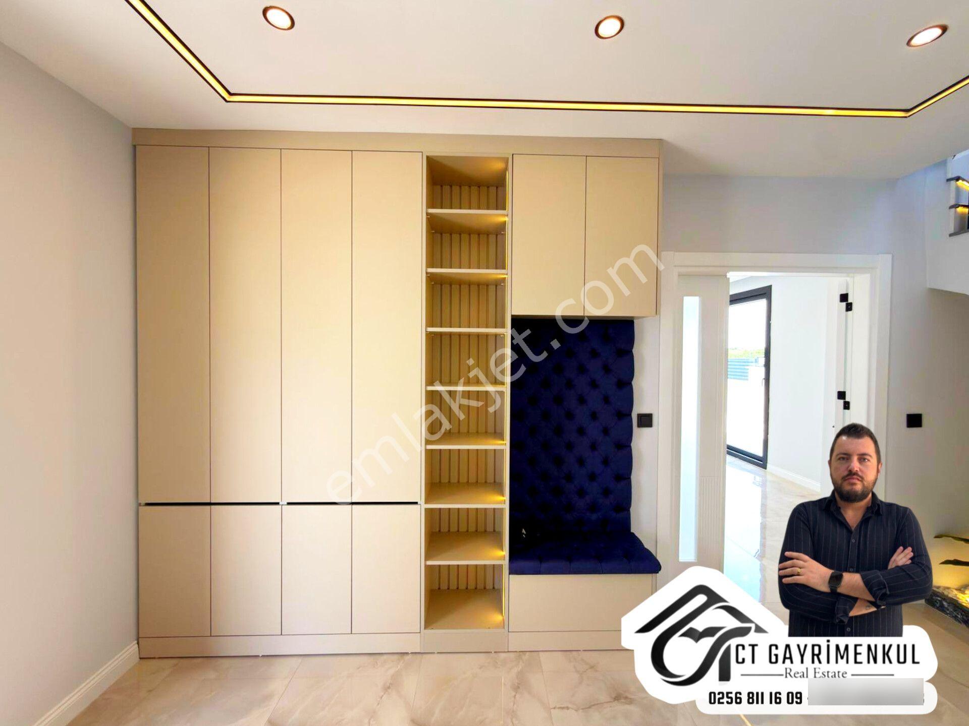 Didim'de Satılık 4+1 Tam Müstakil 300m2 Açık Mutfak Bahçeli Havuzlu Villa ! — fotoğraf 24
