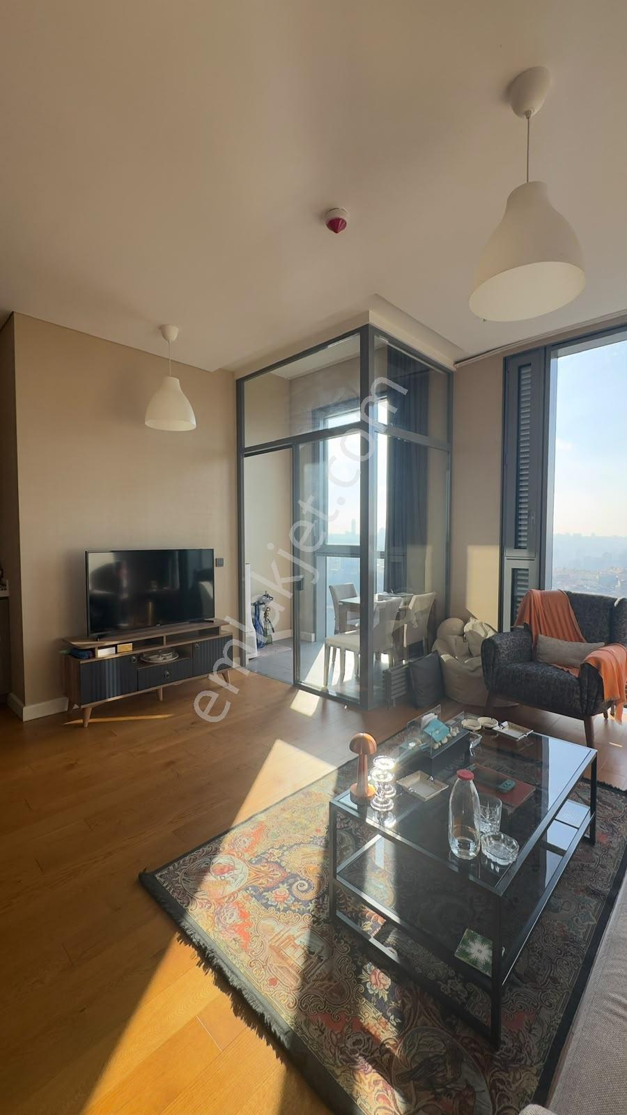 Skyland Rezidans'ta Balkonlu & Manzaralı 1+1 Satılık Daire — fotoğraf 20