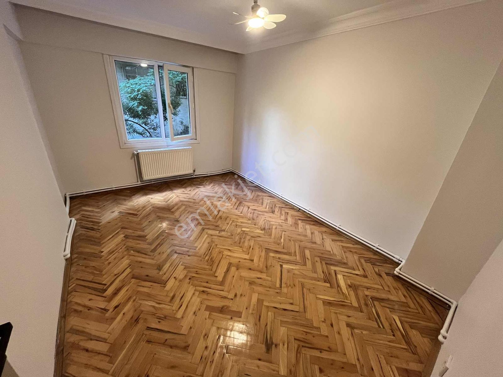 Fulya Narçiçeği Sokakta | Komple Yenilenmiş 2.5+1 Daire — fotoğraf 12