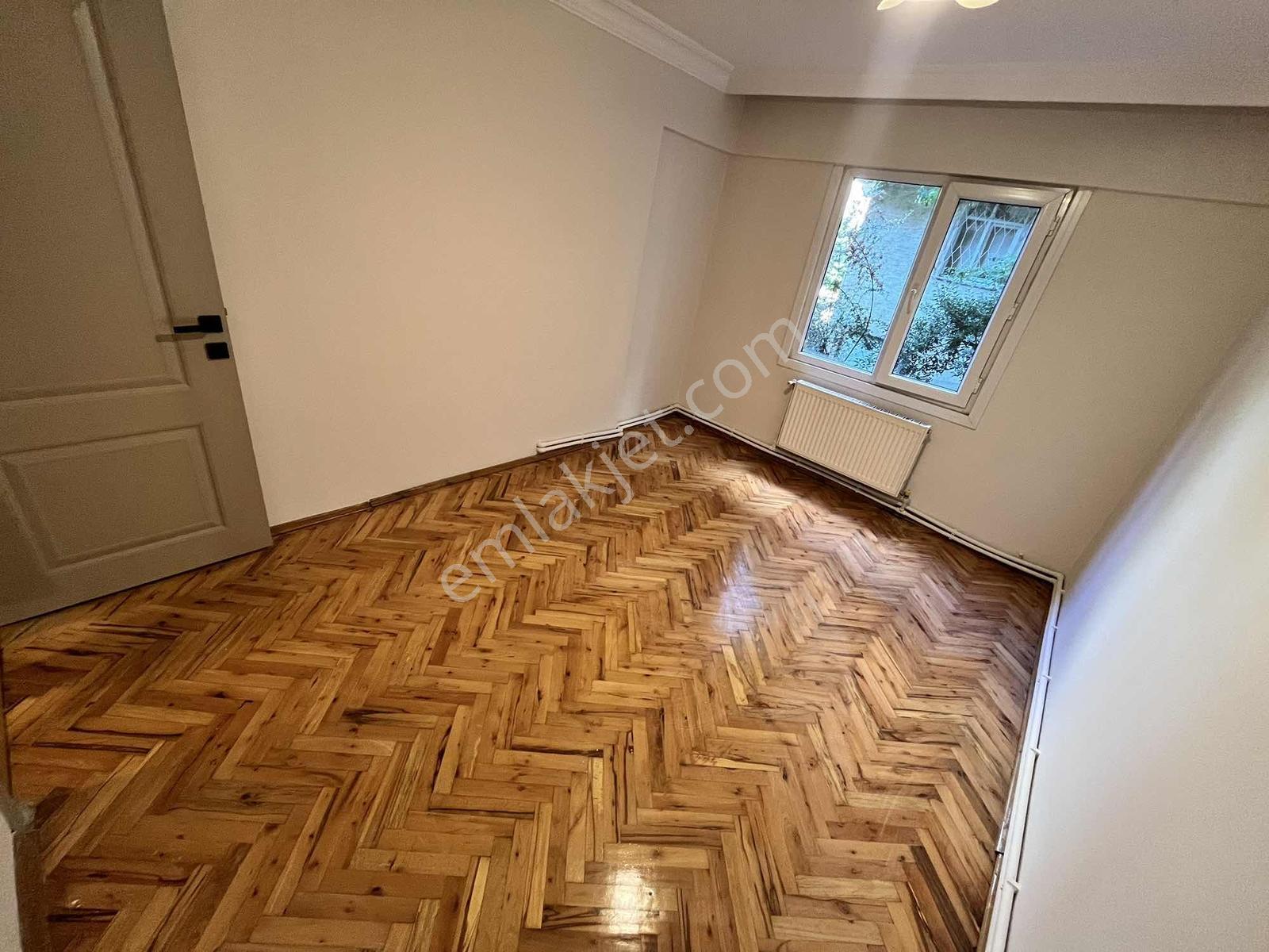 Fulya Narçiçeği Sokakta | Komple Yenilenmiş 2.5+1 Daire — fotoğraf 13