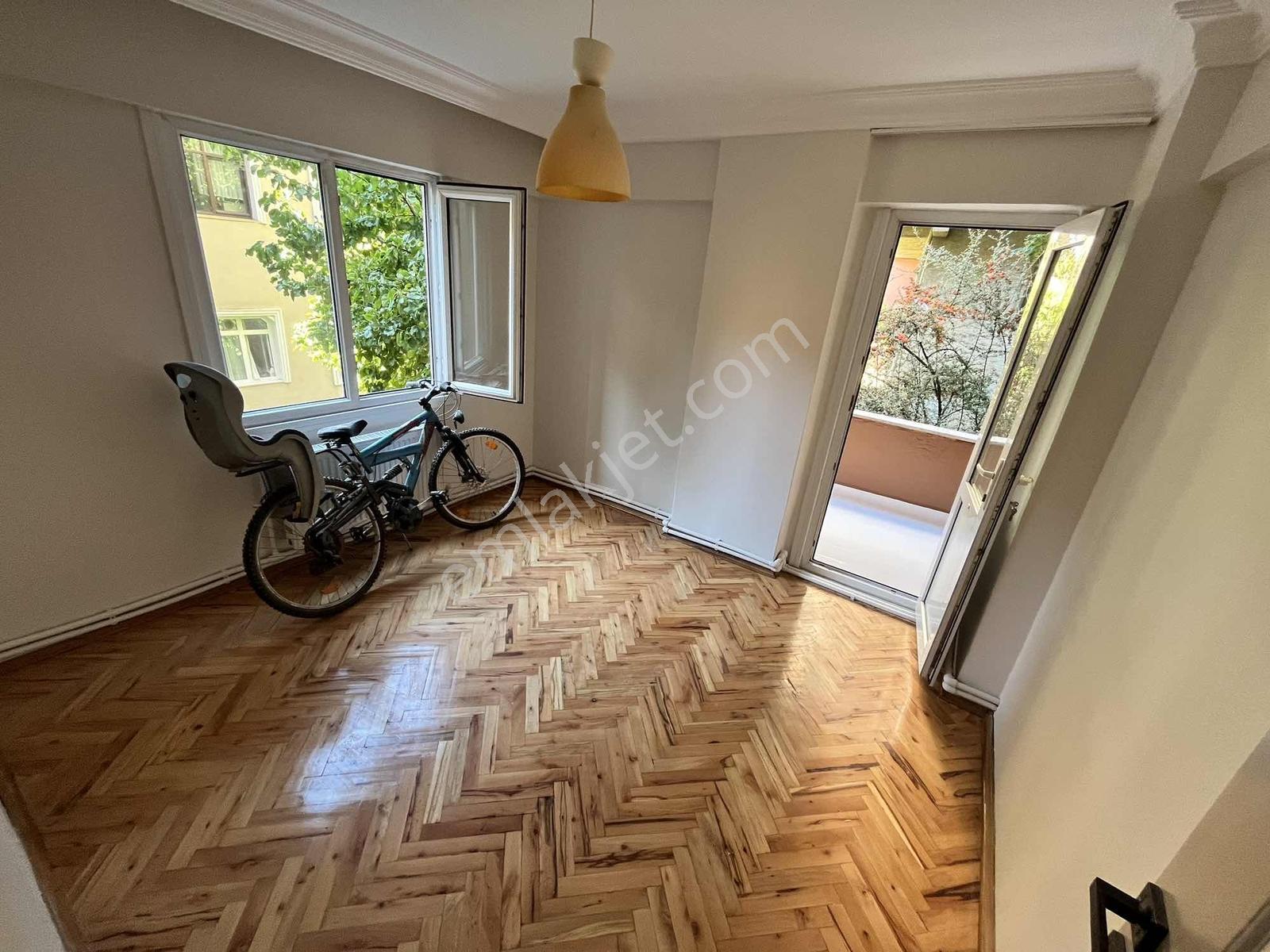 Fulya Narçiçeği Sokakta | Komple Yenilenmiş 2.5+1 Daire — fotoğraf 16