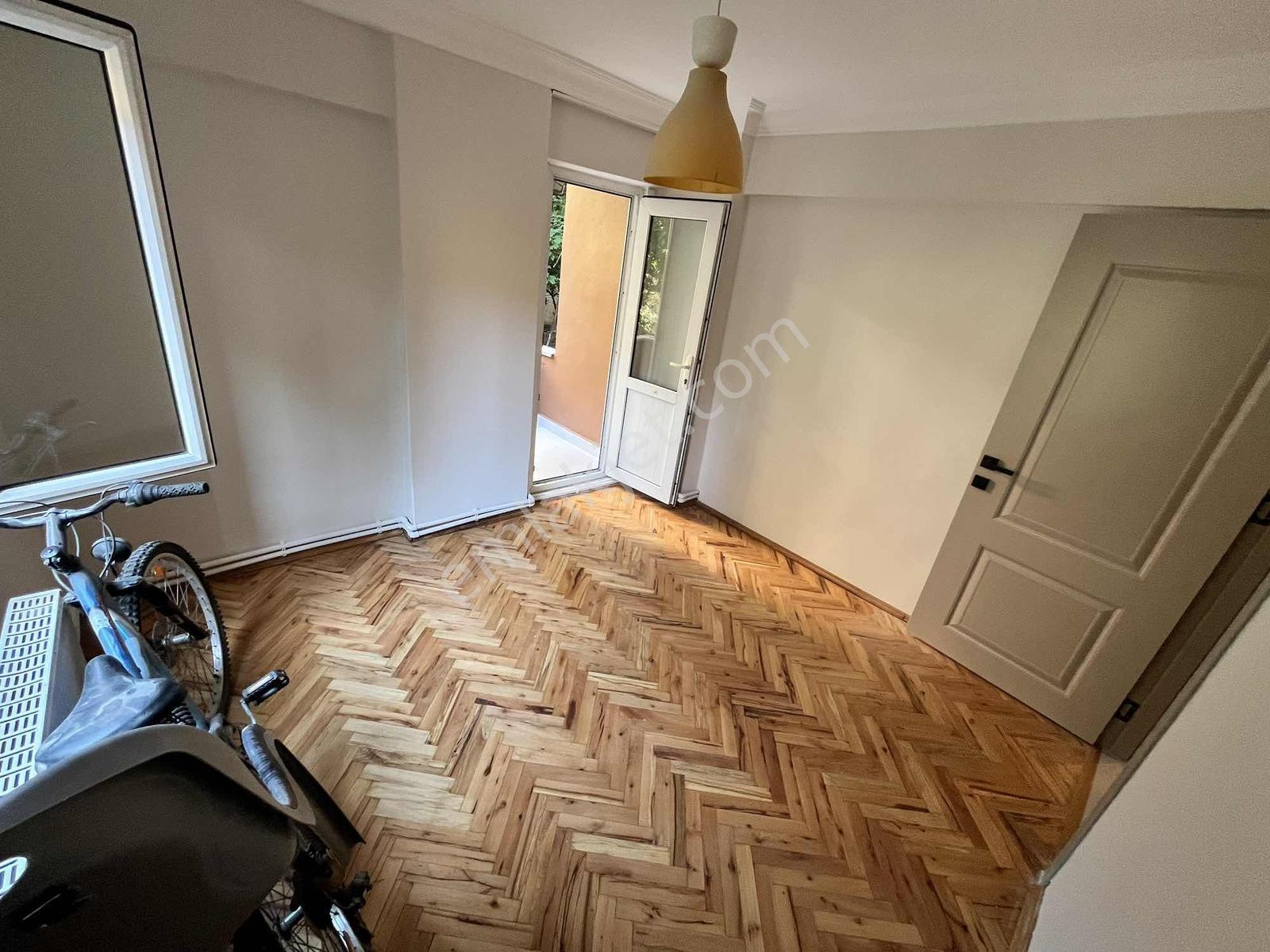 Fulya Narçiçeği Sokakta | Komple Yenilenmiş 2.5+1 Daire — fotoğraf 17