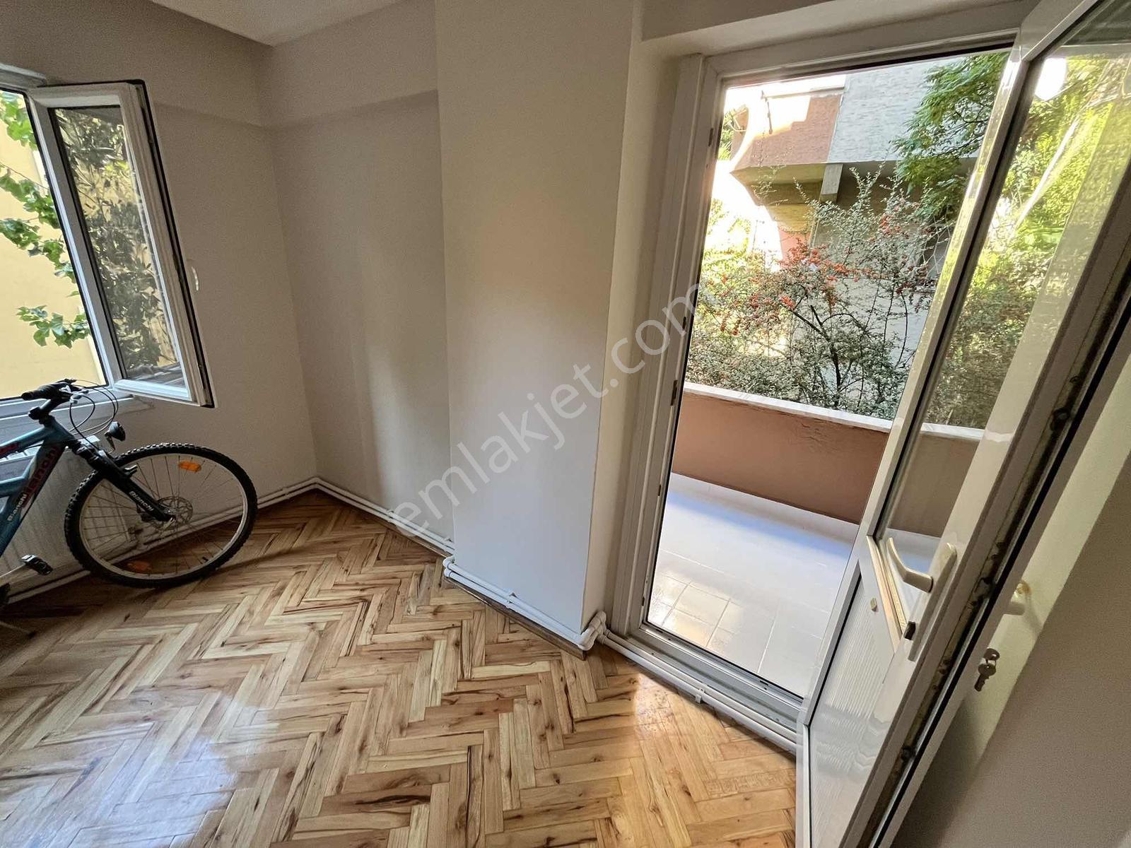 Fulya Narçiçeği Sokakta | Komple Yenilenmiş 2.5+1 Daire — fotoğraf 18