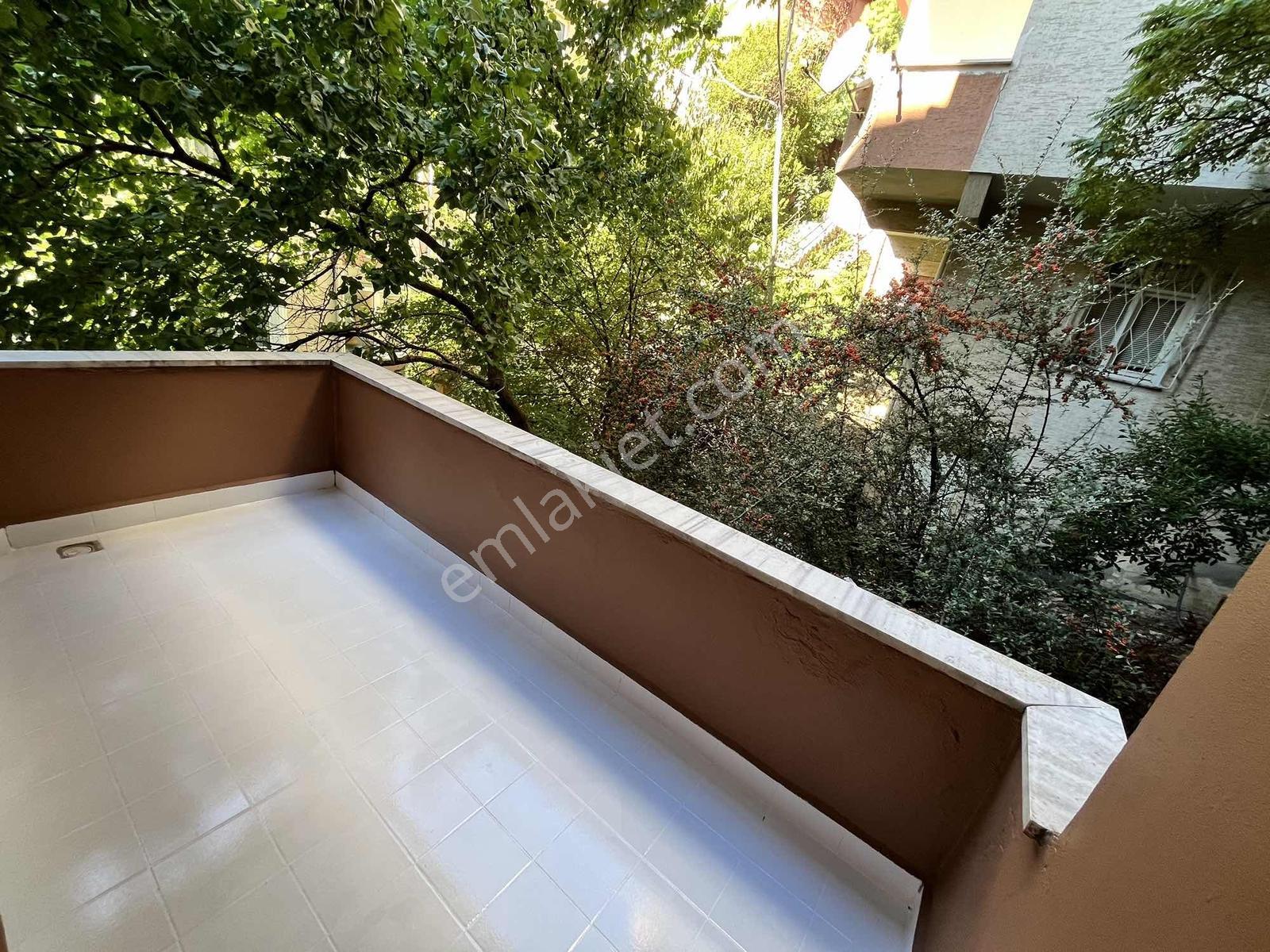Fulya Narçiçeği Sokakta | Komple Yenilenmiş 2.5+1 Daire — fotoğraf 19