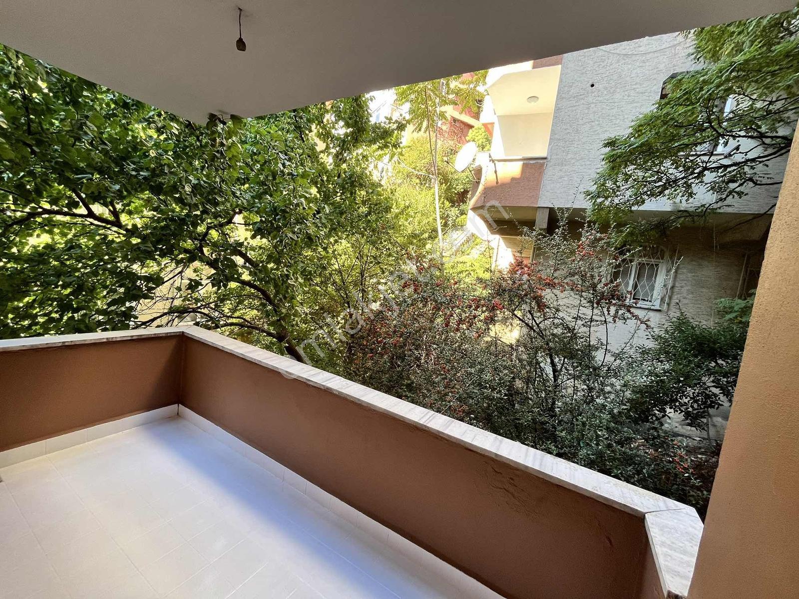 Fulya Narçiçeği Sokakta | Komple Yenilenmiş 2.5+1 Daire — fotoğraf 20