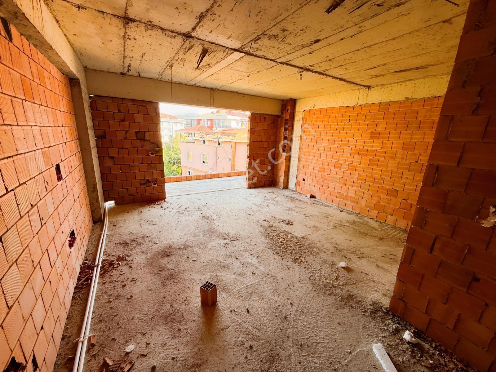 Cumhuriyet'te Denize 250 M. Site İçi 2+1 Satılık Daire — fotoğraf 16