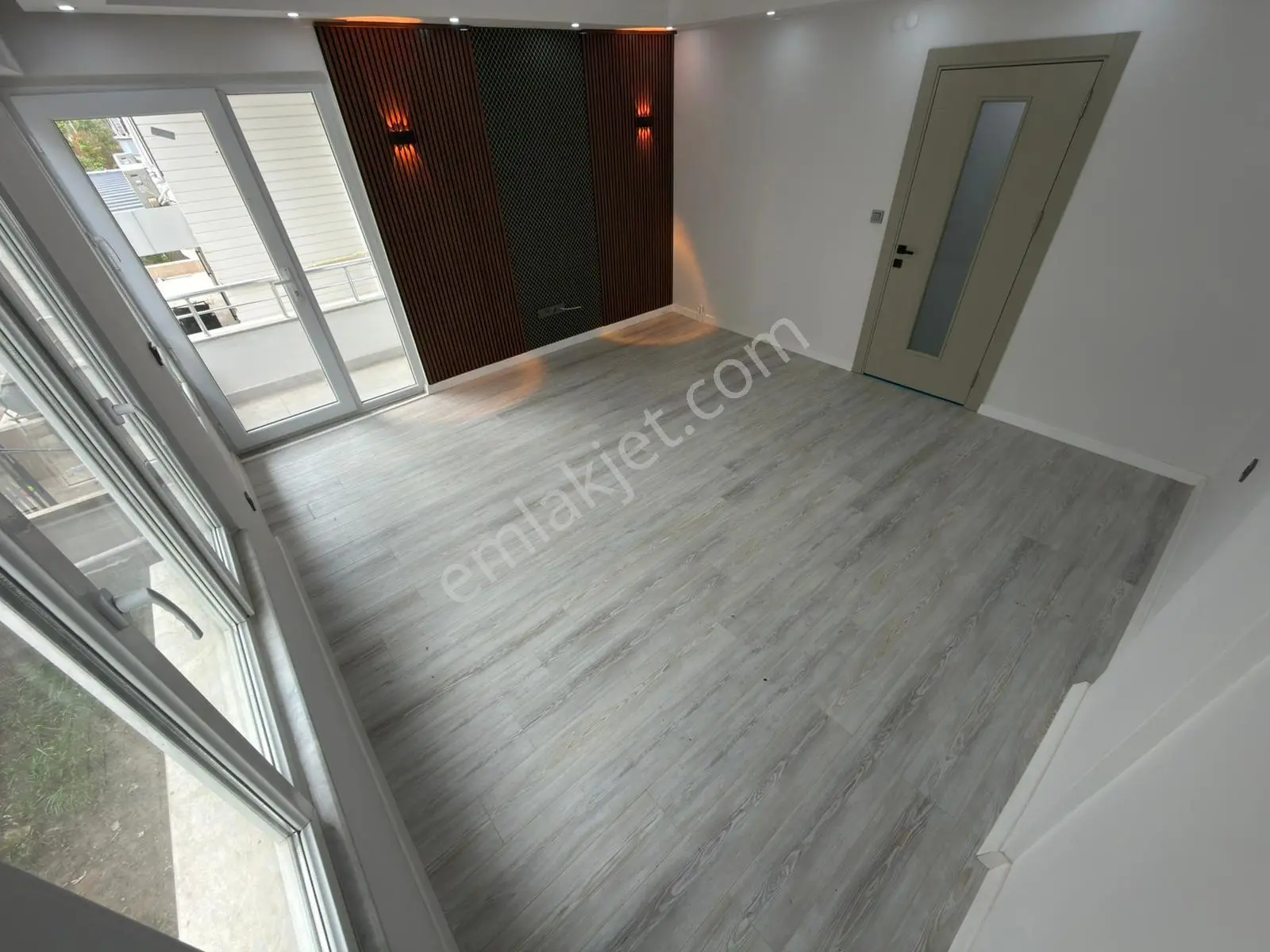 Referans'tan Altınkum'da Ön Cephe Denize 50 Mt Ara Kat Lüx 2+1 Daire — fotoğraf 16