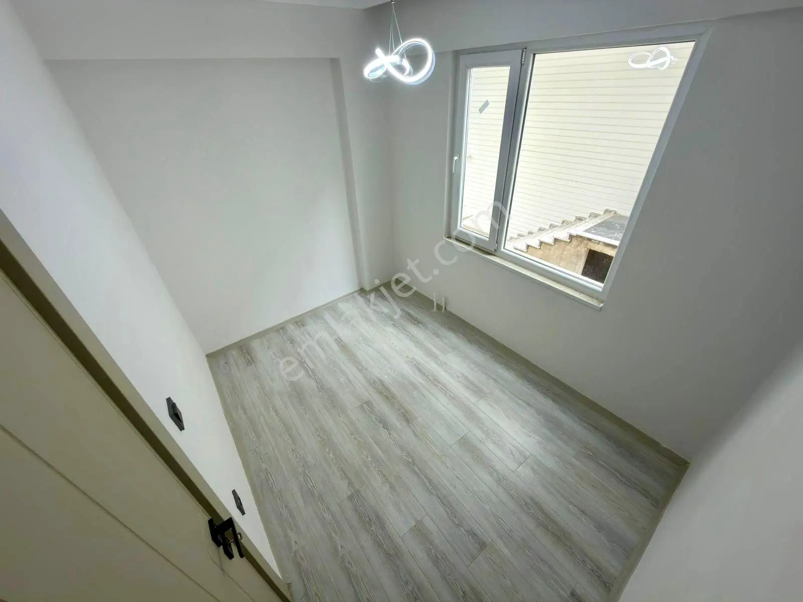 Referans'tan Altınkum'da Ön Cephe Denize 50 Mt Ara Kat Lüx 2+1 Daire — fotoğraf 19