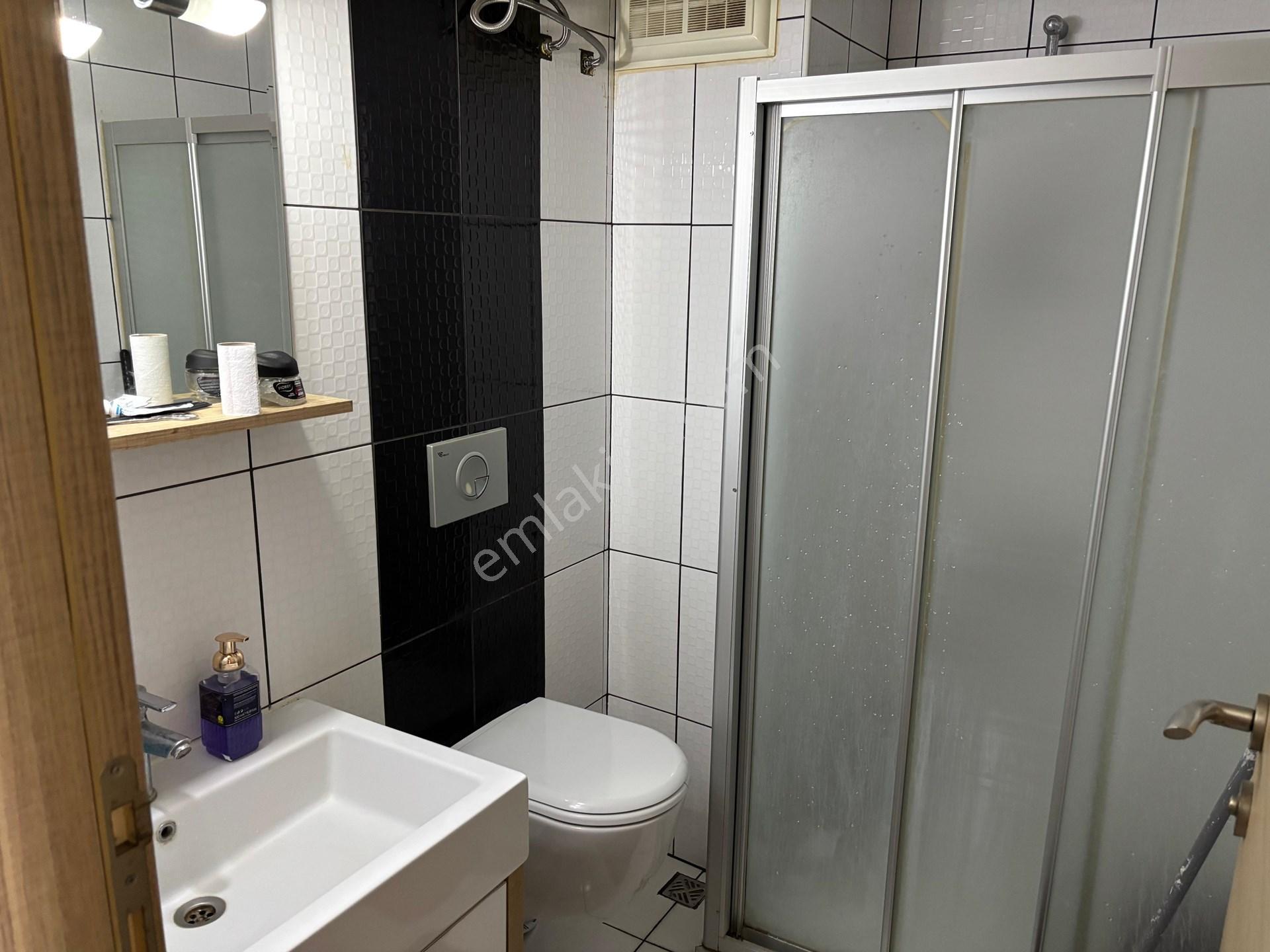 Meram Tıp Yakınında Huzur Kent Sitesinde Arakat1+0 Satılık Daire — fotoğraf 20