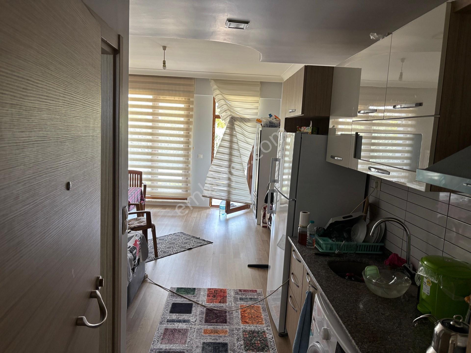 Meram Tıp Yakınında Huzur Kent Sitesinde Arakat1+0 Satılık Daire — fotoğraf 26