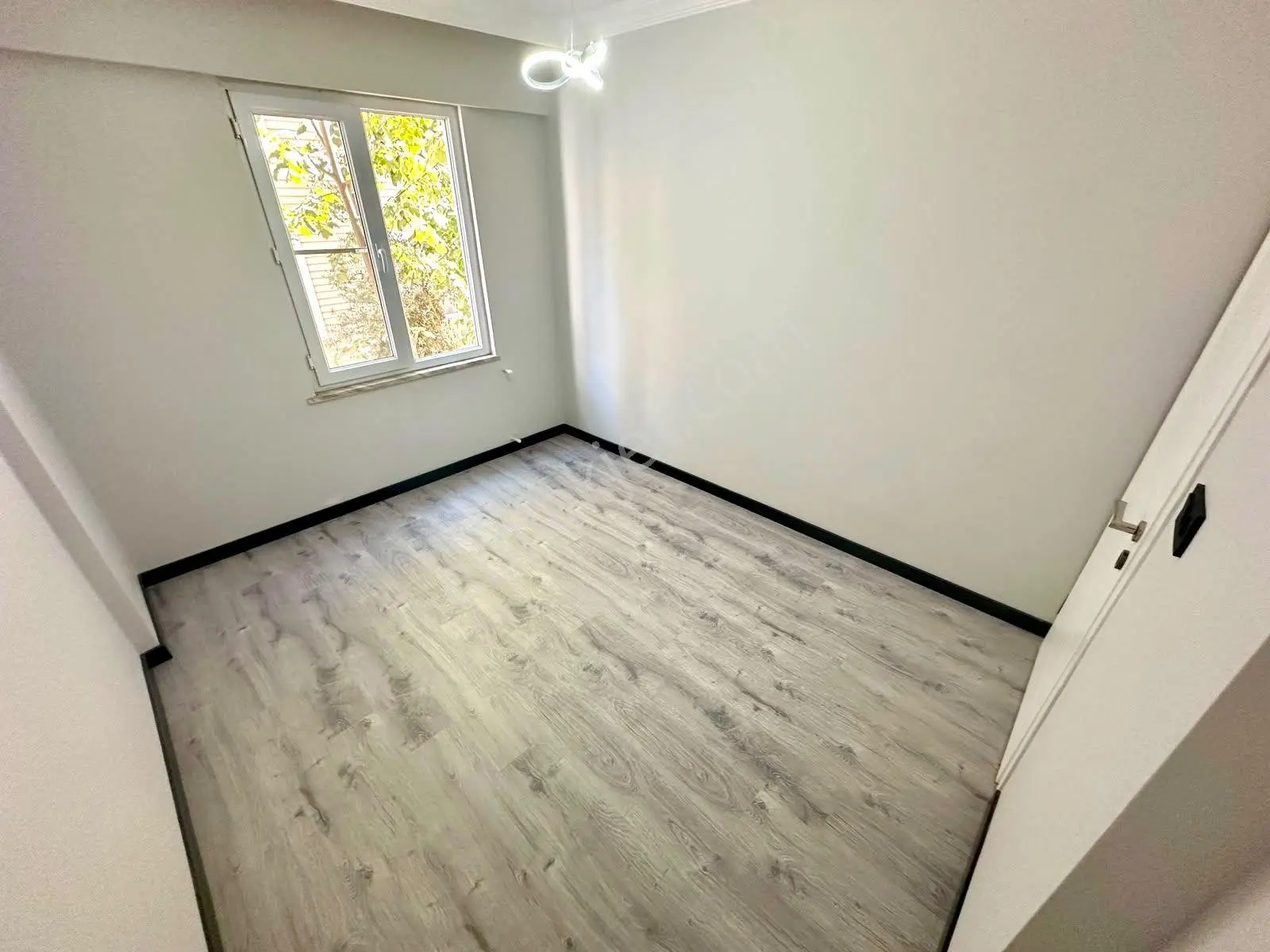 Referans'tan Altınkum'da Denize 400 Mt Ön Cephe Ayrı Mutfak Lüx 2+1 Daire — fotoğraf 12