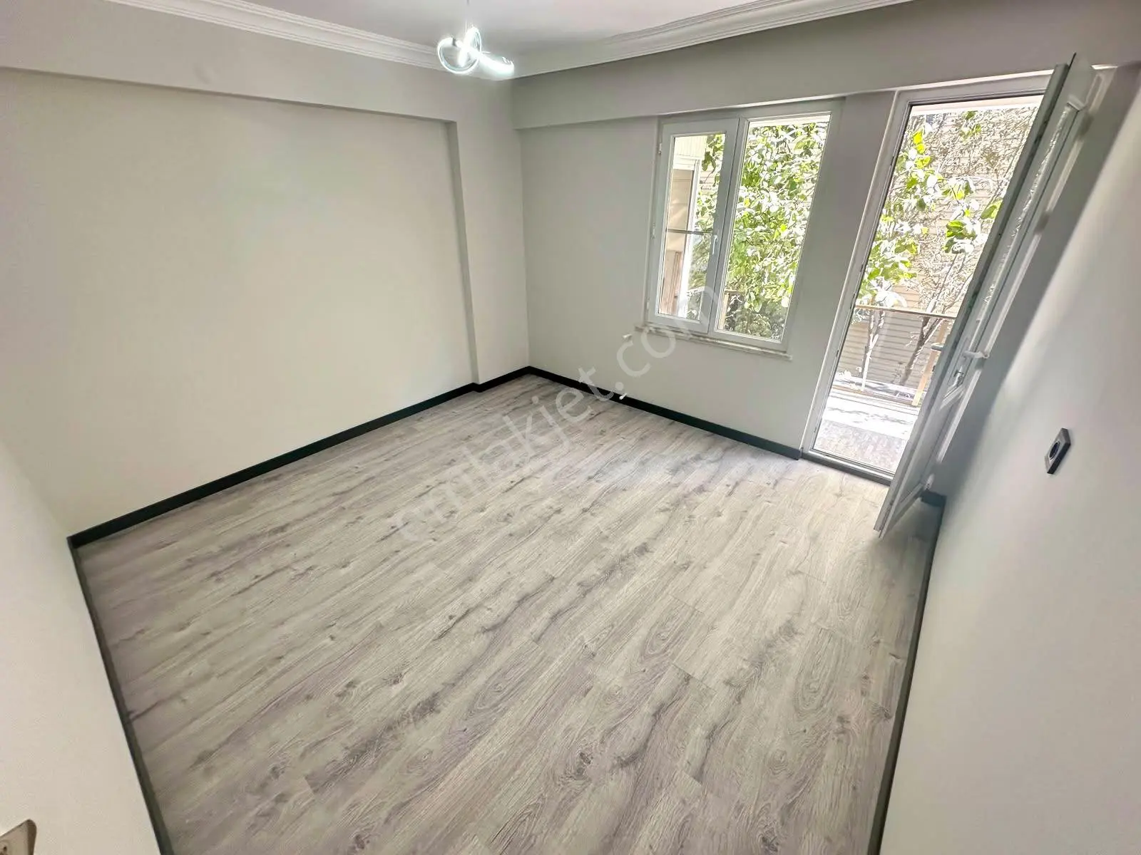 Referans'tan Altınkum'da Denize 400 Mt Ön Cephe Ayrı Mutfak Lüx 2+1 Daire — fotoğraf 18