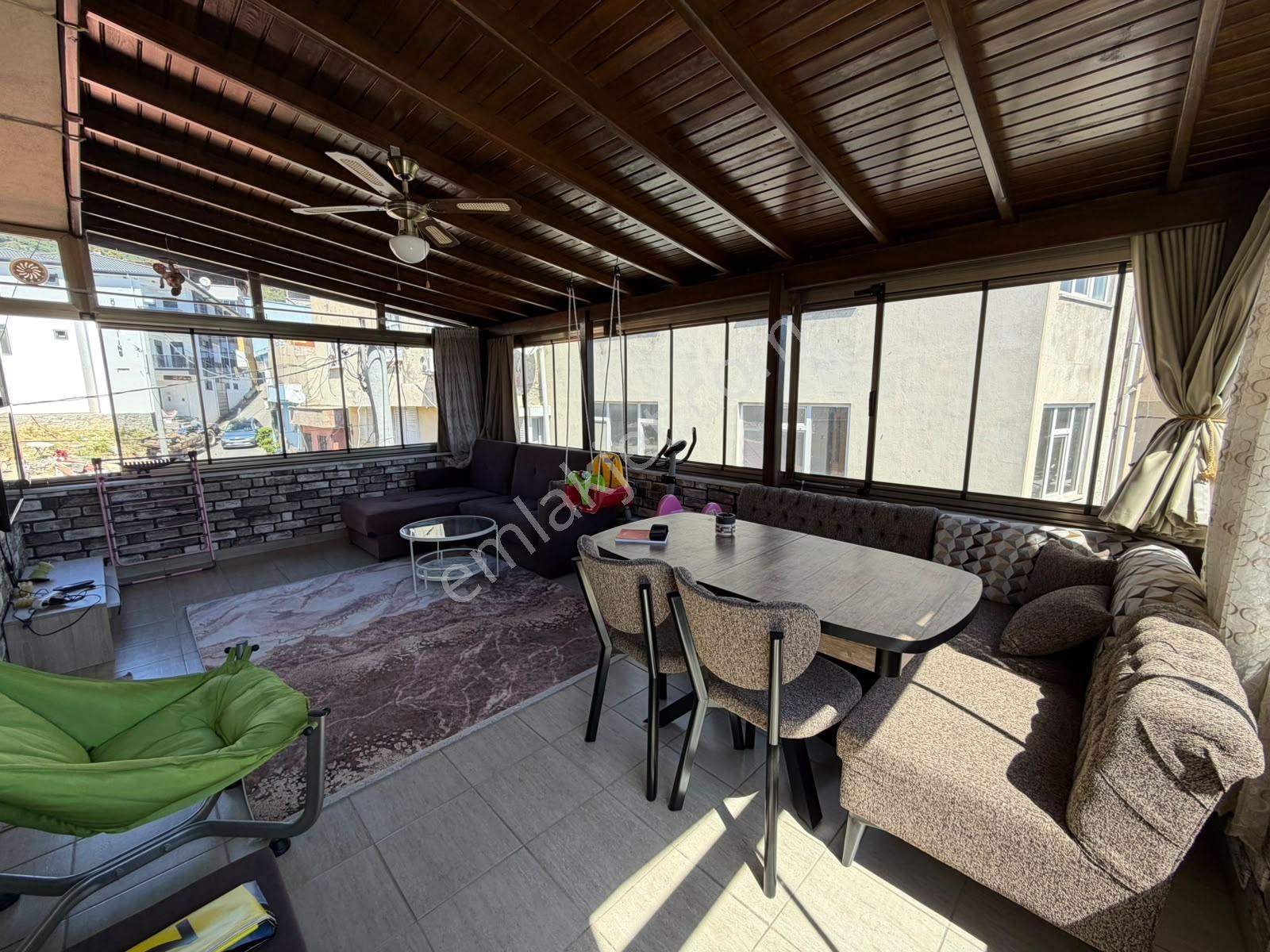 Avcılar'da Garajlı Müstakil Binada Manzaralı 3+1 Dubleks — fotoğraf 21