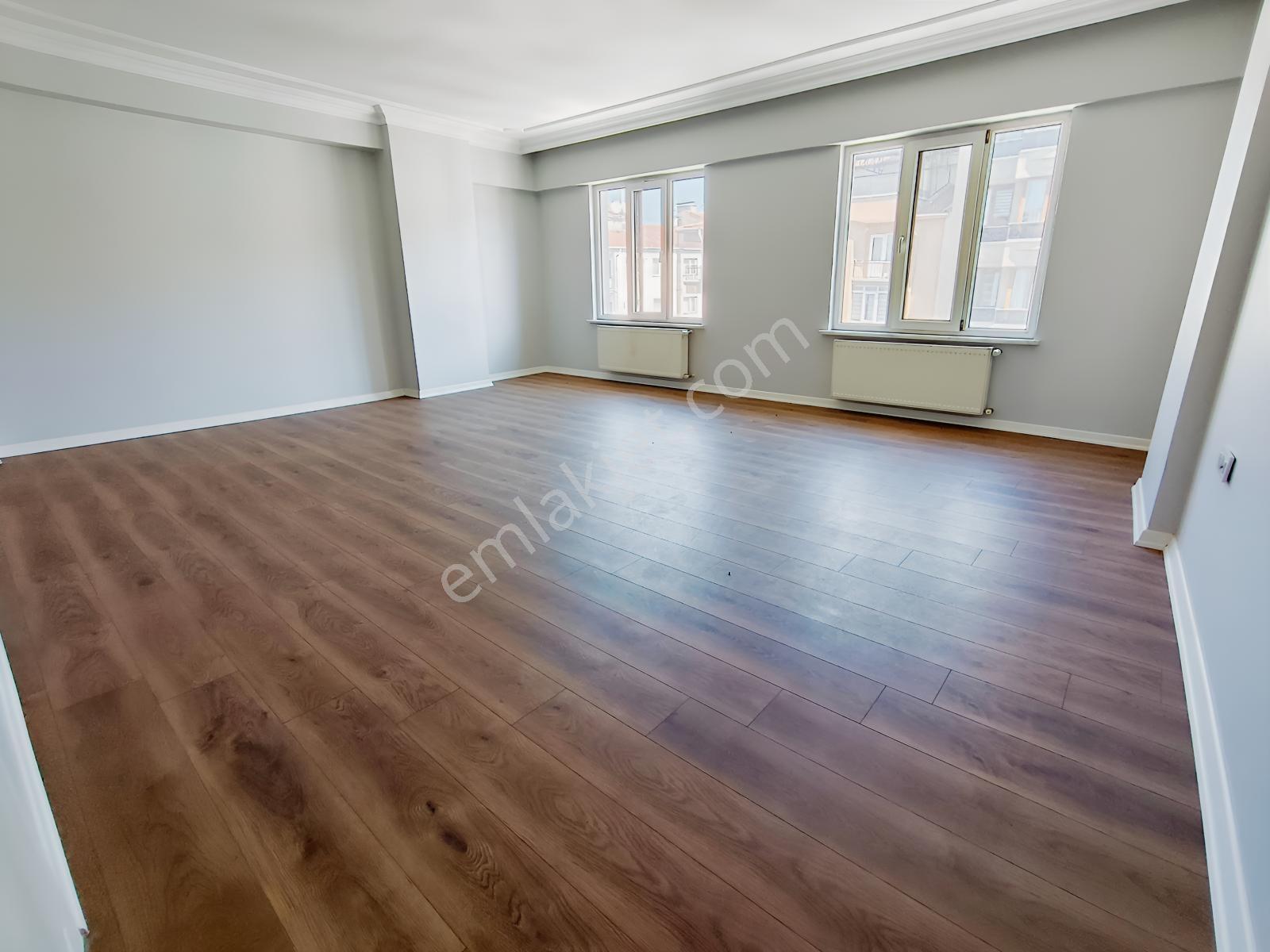 Dıalog Dağ/vatan Caddesi 3+1 160m2 Bakımlı,geniş Ve Ferah Daire — fotoğraf 6