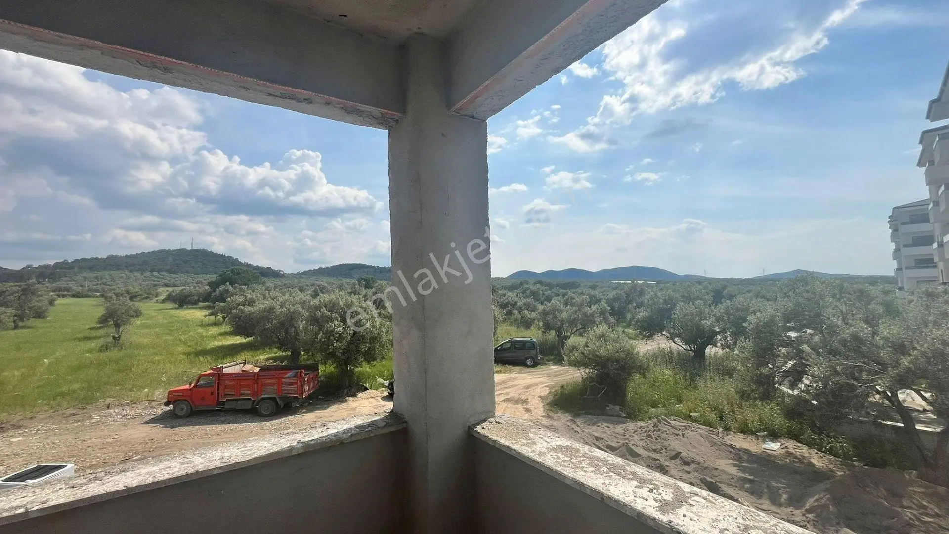 Burhaniye Badem Alanında 1+1, 65m²,kapalı Mutfak,doğa Manzaralı — fotoğraf 4
