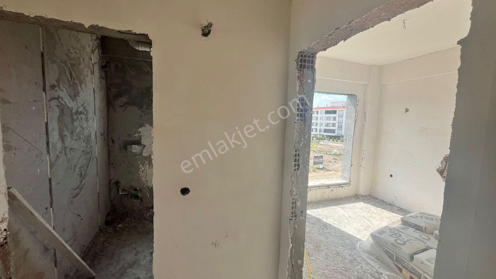 Burhaniye Badem Alanında 1+1, 65m²,kapalı Mutfak,doğa Manzaralı — fotoğraf 7