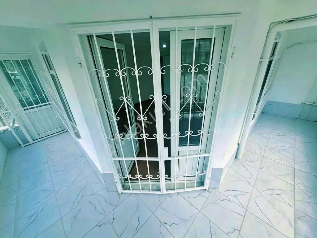 Uytundan Akçay Güre Arası Cemiltemelde Denize 600 Mtre 3+1 Daire — fotoğraf 12