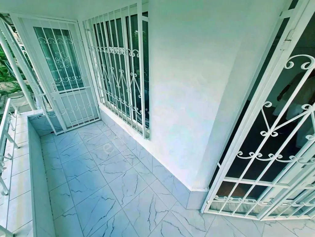 Uytundan Akçay Güre Arası Cemiltemelde Denize 600 Mtre 3+1 Daire — fotoğraf 14