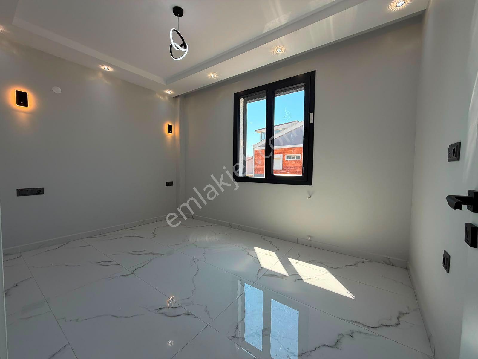Didim Efeler Mahallesi'nde Havuzlu Satılık 3+1 Villa — fotoğraf 18