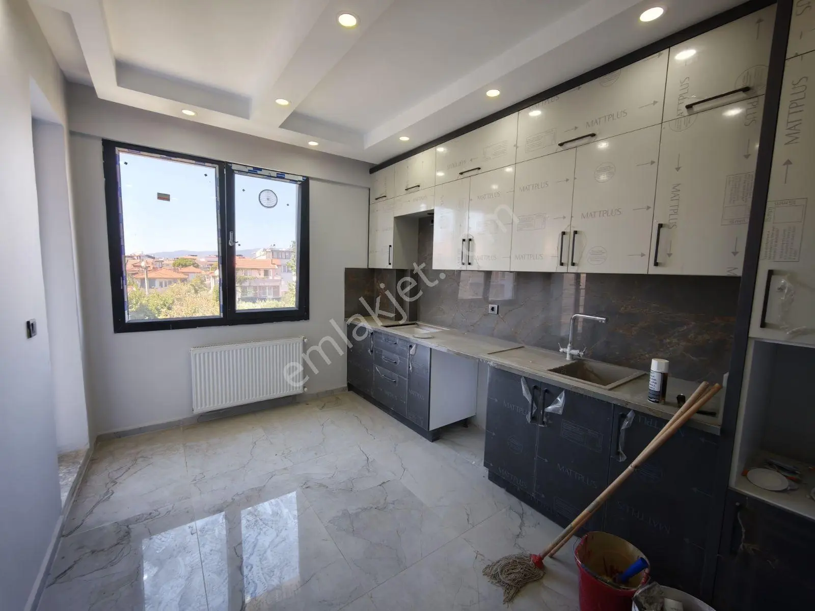 Bahçelievlerde 4+1 Dubleks | 3 Banyo | Geniş Teras | Önü Açık — fotoğraf 10