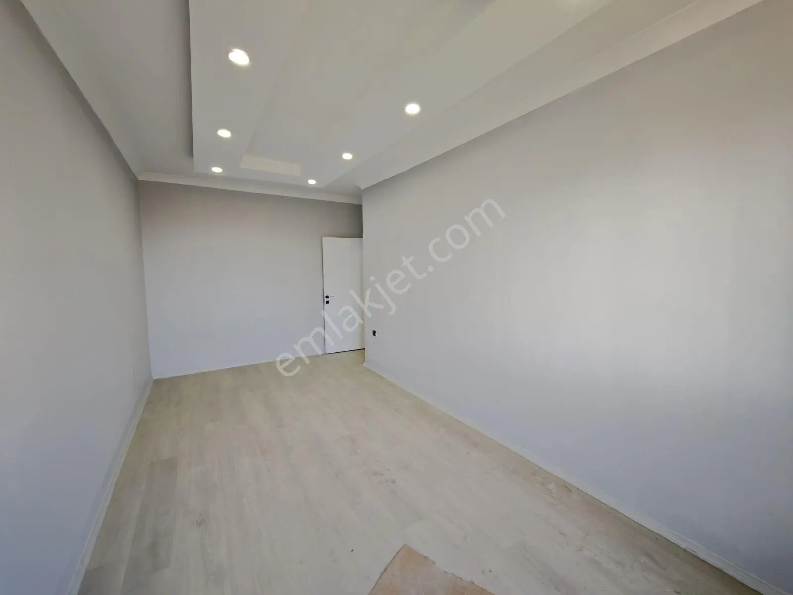 Bahçelievlerde 4+1 Dubleks | 3 Banyo | Geniş Teras | Önü Açık — fotoğraf 12