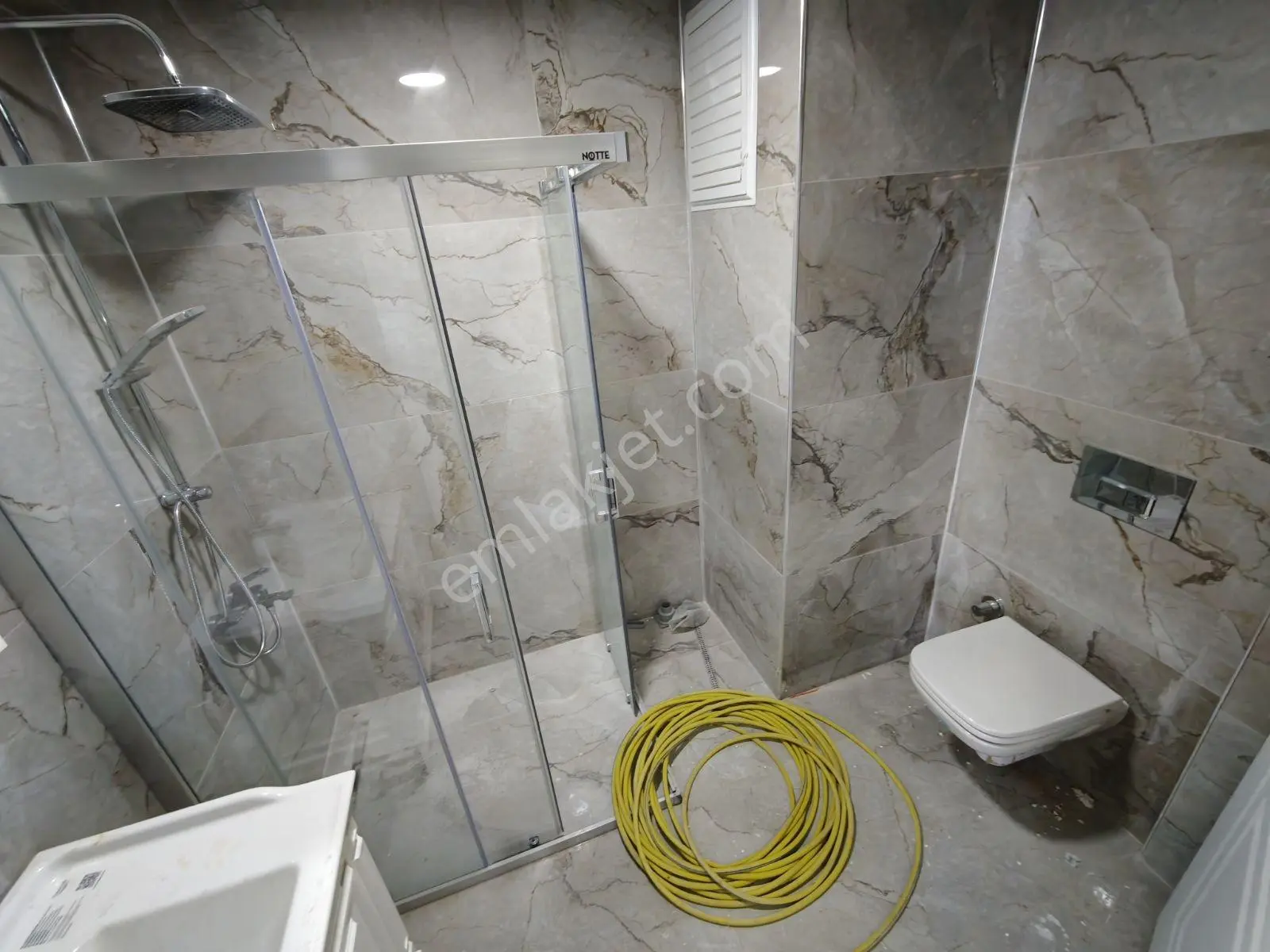 Bahçelievlerde 4+1 Dubleks | 3 Banyo | Geniş Teras | Önü Açık — fotoğraf 16
