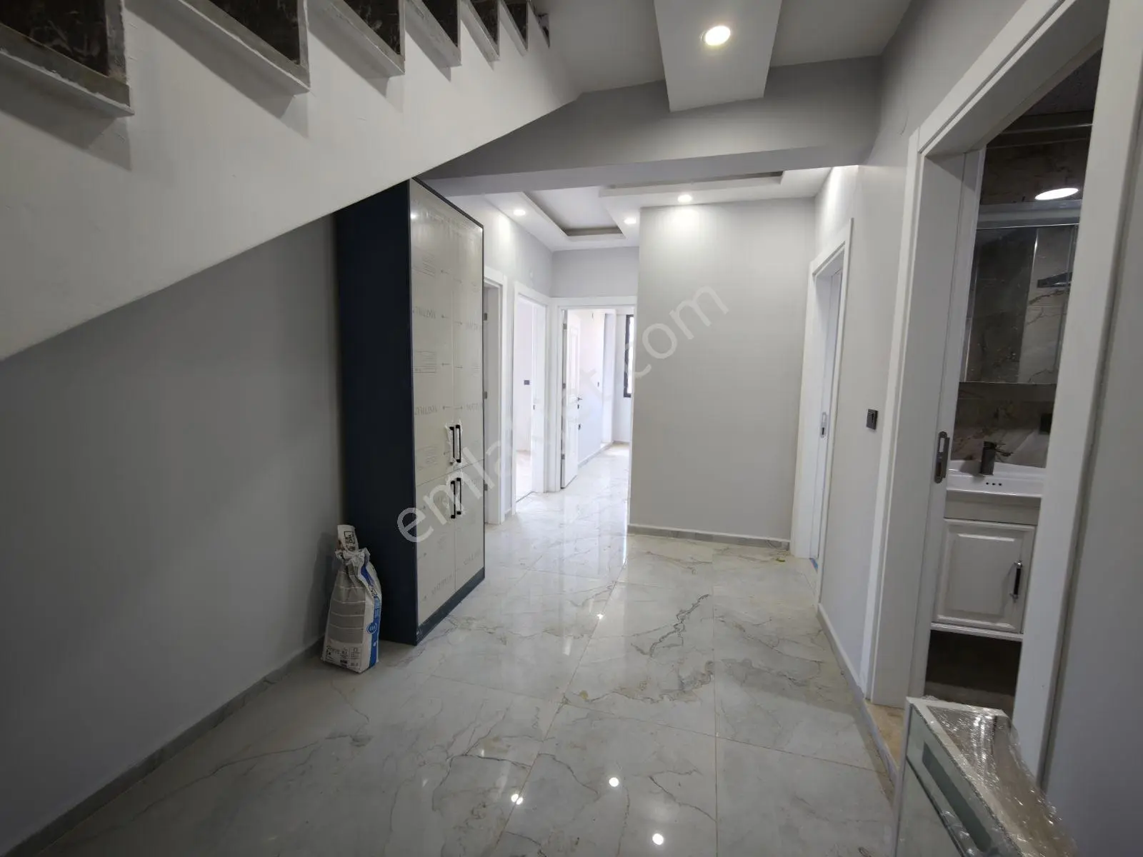 Bahçelievlerde 4+1 Dubleks | 3 Banyo | Geniş Teras | Önü Açık — fotoğraf 19