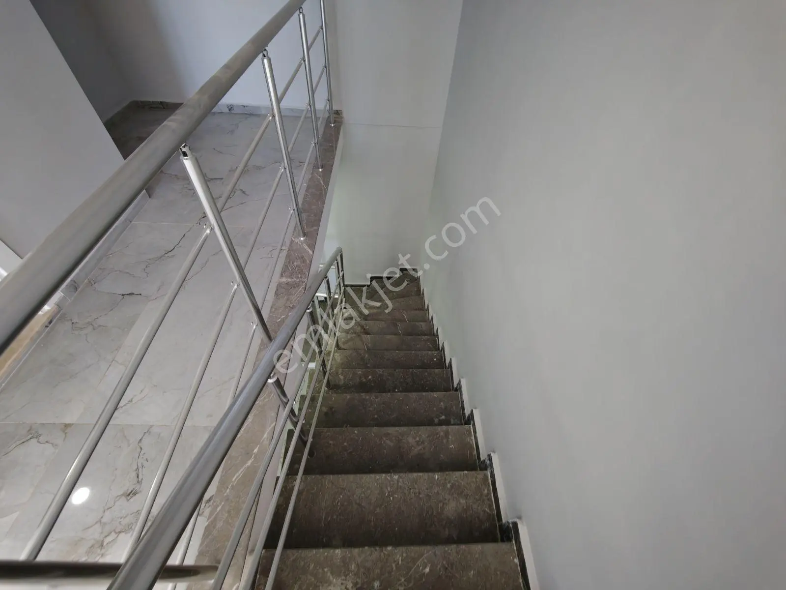 Bahçelievlerde 4+1 Dubleks | 3 Banyo | Geniş Teras | Önü Açık — fotoğraf 20