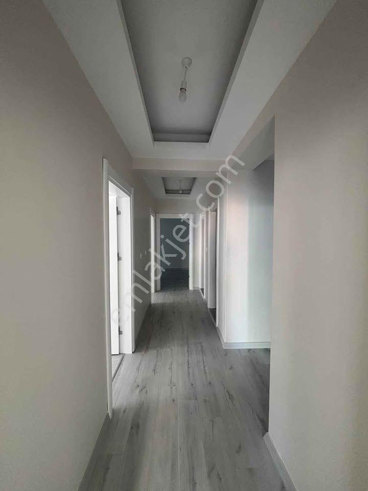 Beylikdüzü Yakuplu Mah Hasırcılar Avm Yakın Metrobüse Komşu 3+1 Dairemiz — fotoğraf 8