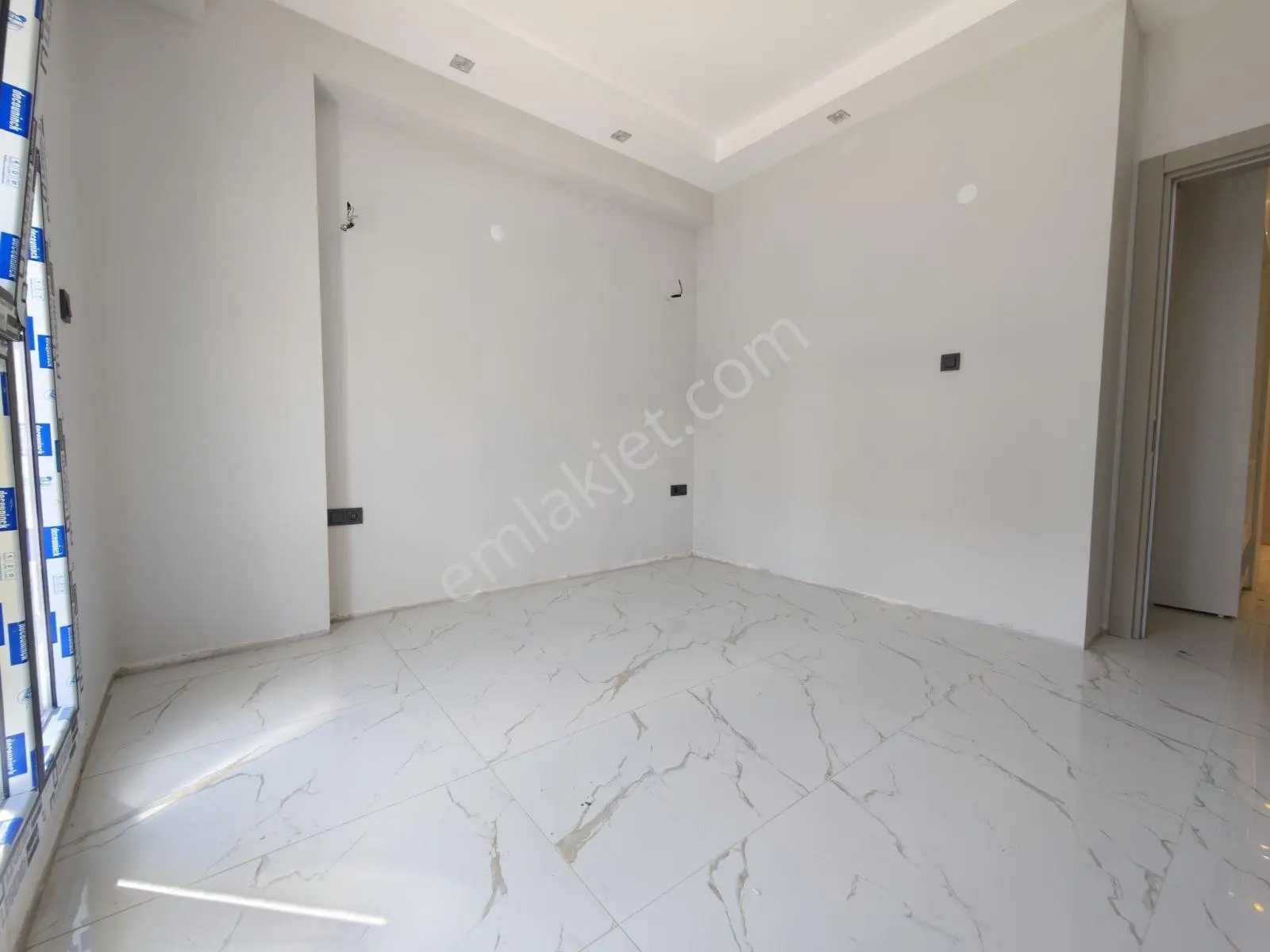 Şimşek'ten Bahçelievler De Kapalı Mutfak 2+1 Daire — fotoğraf 6