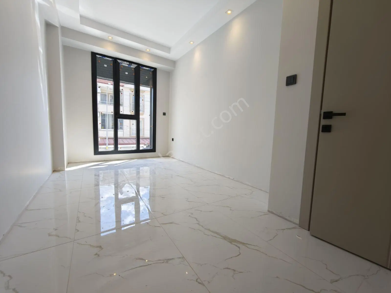 Şimşek'ten Bahçelievler De Kapalı Mutfak 2+1 Daire — fotoğraf 9