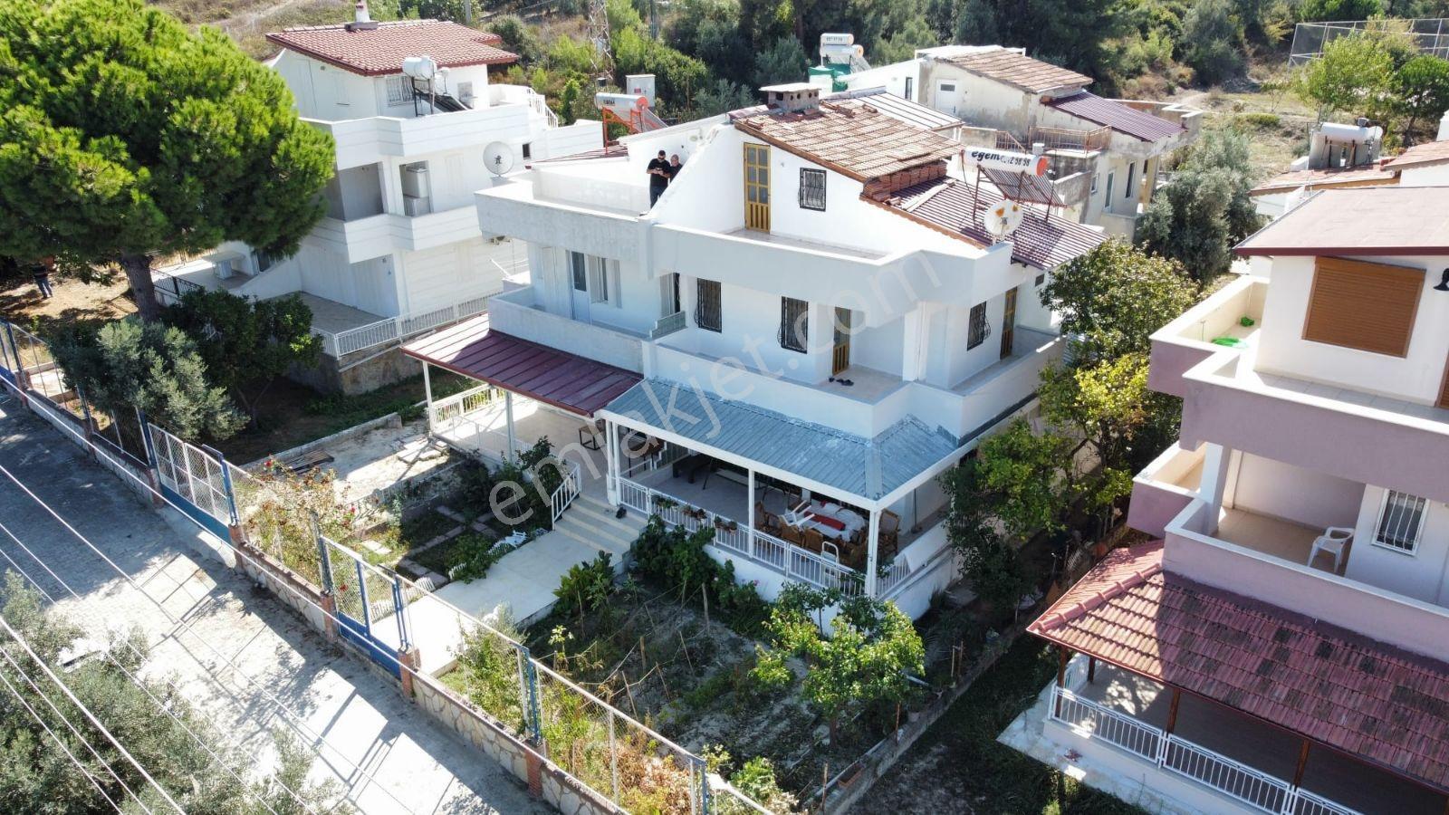 Genis Bahceli Verandali Önü Kapanmaz Ferah Villa — fotoğraf 6