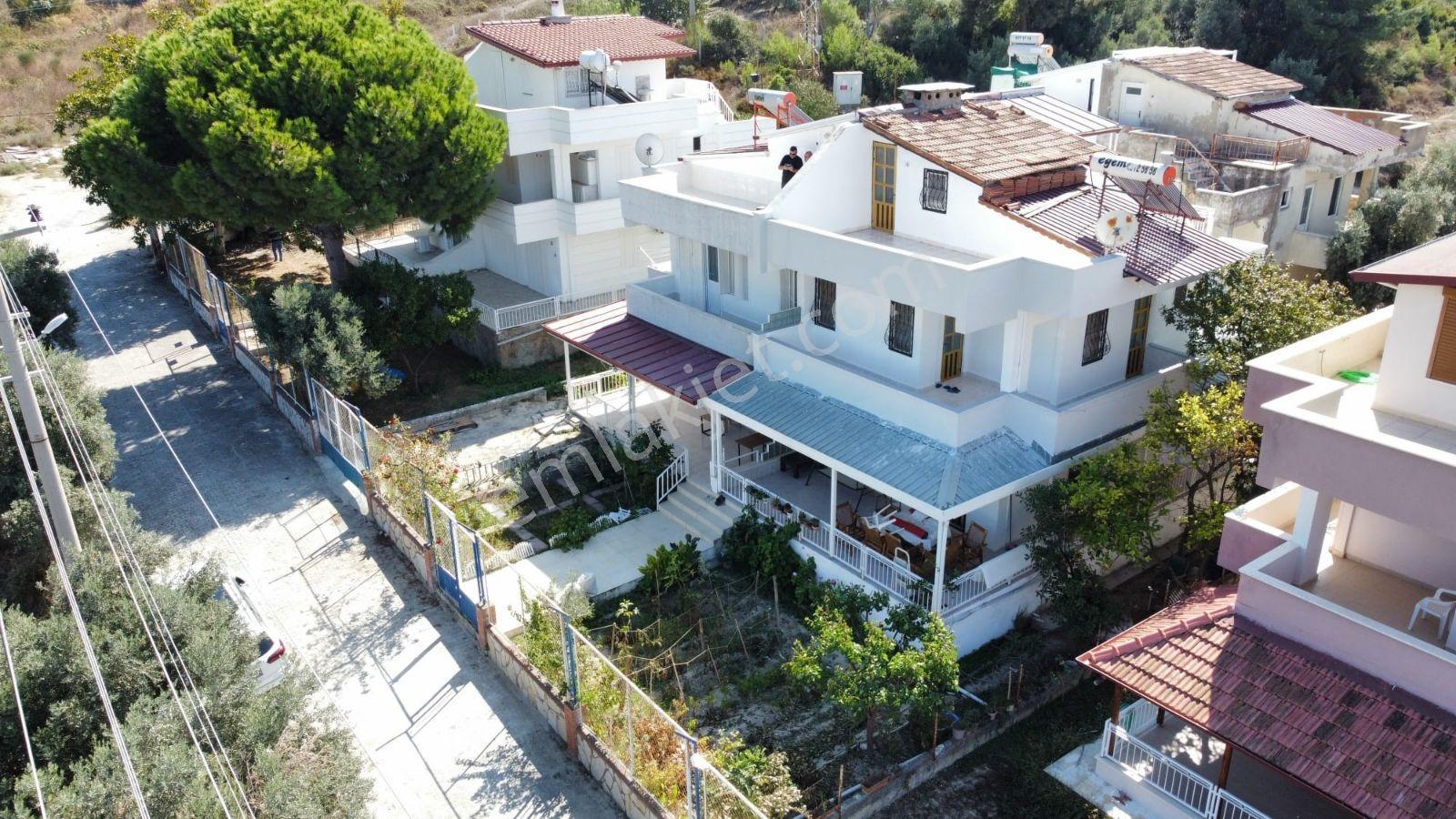 Genis Bahceli Verandali Önü Kapanmaz Ferah Villa — fotoğraf 7