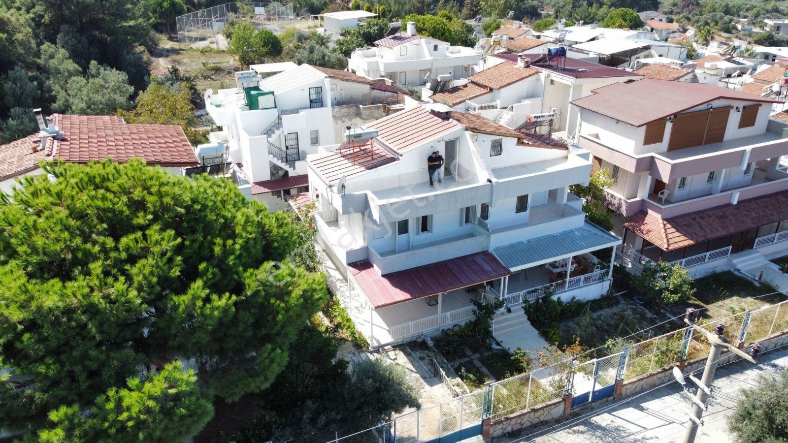 Genis Bahceli Verandali Önü Kapanmaz Ferah Villa — fotoğraf 8