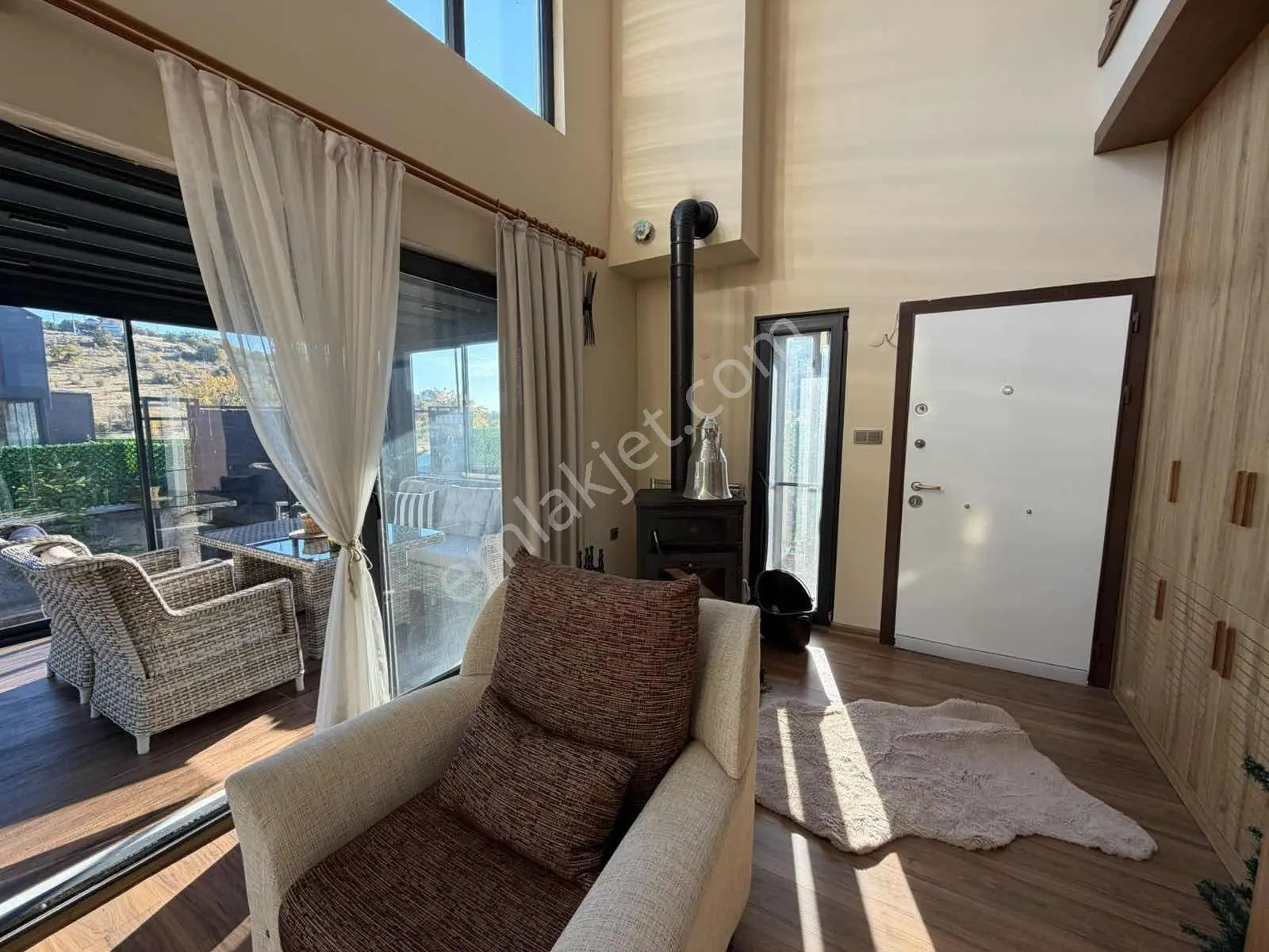 Çamlıdere Beyler'de Maliyetine Acil Satılık Loft Villa — fotoğraf 17