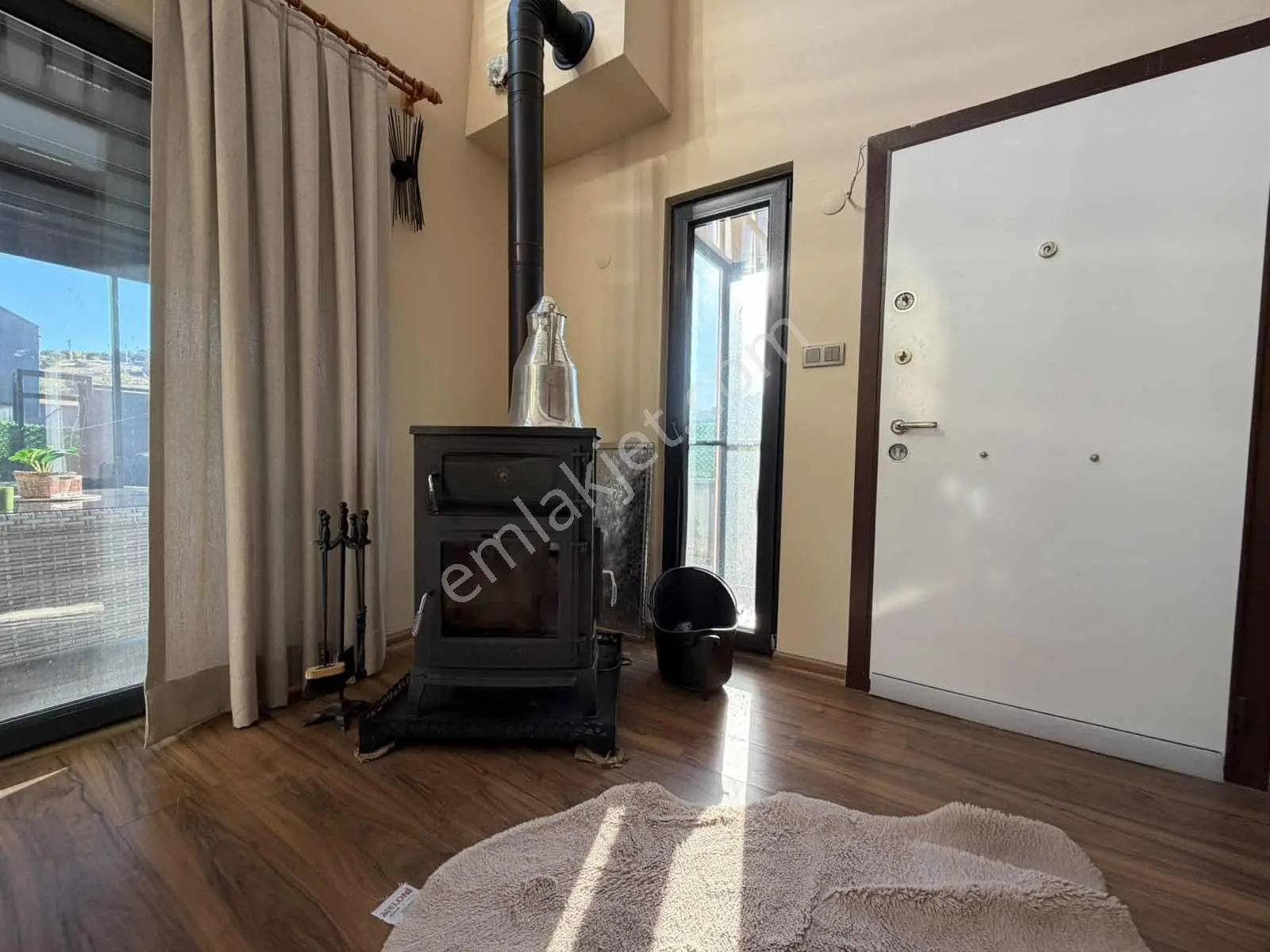 Çamlıdere Beyler'de Maliyetine Acil Satılık Loft Villa — fotoğraf 18