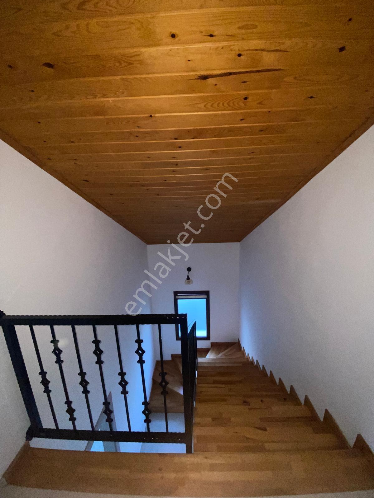 Dadya Emlak'tan Merkezi Konumda 3+1 Dubleks Daire — fotoğraf 11