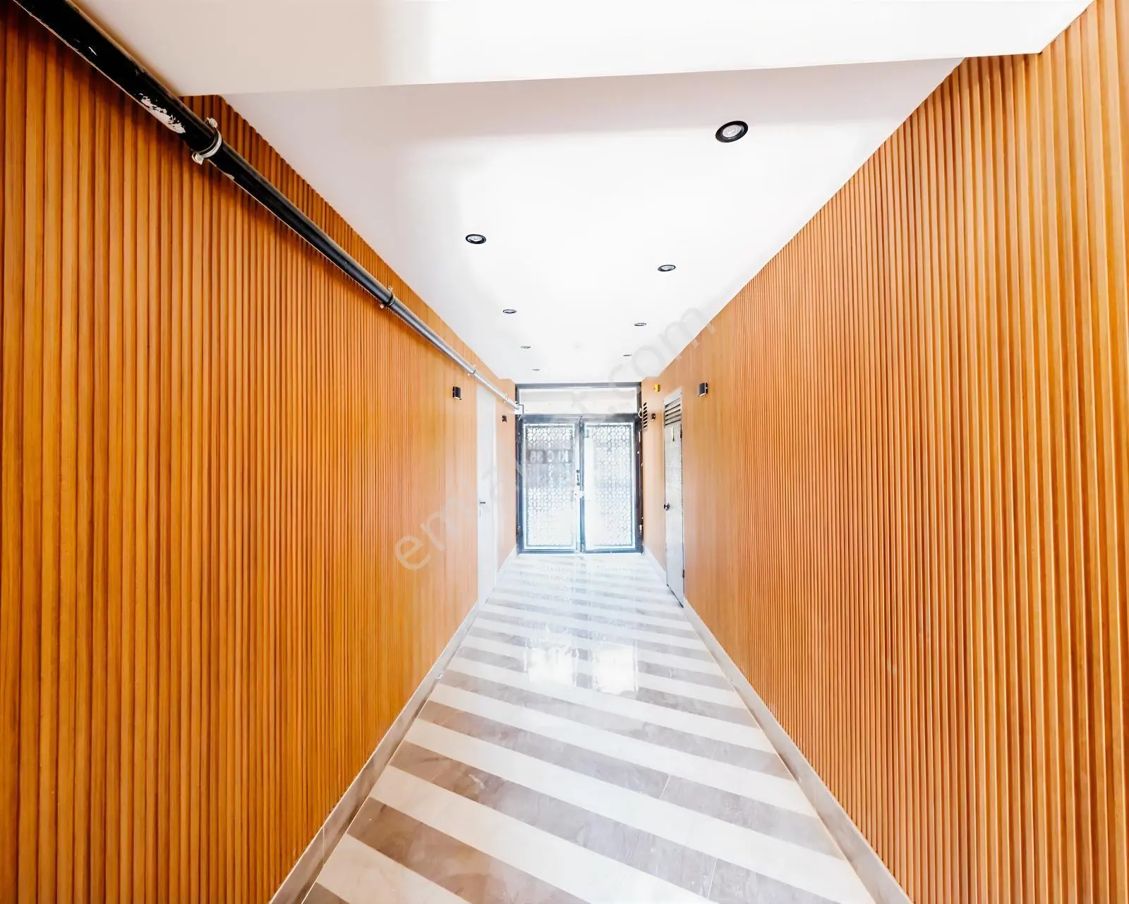 Seyrek Te Yeni Bina Modern İşçilik 1+1 Daire — fotoğraf 2